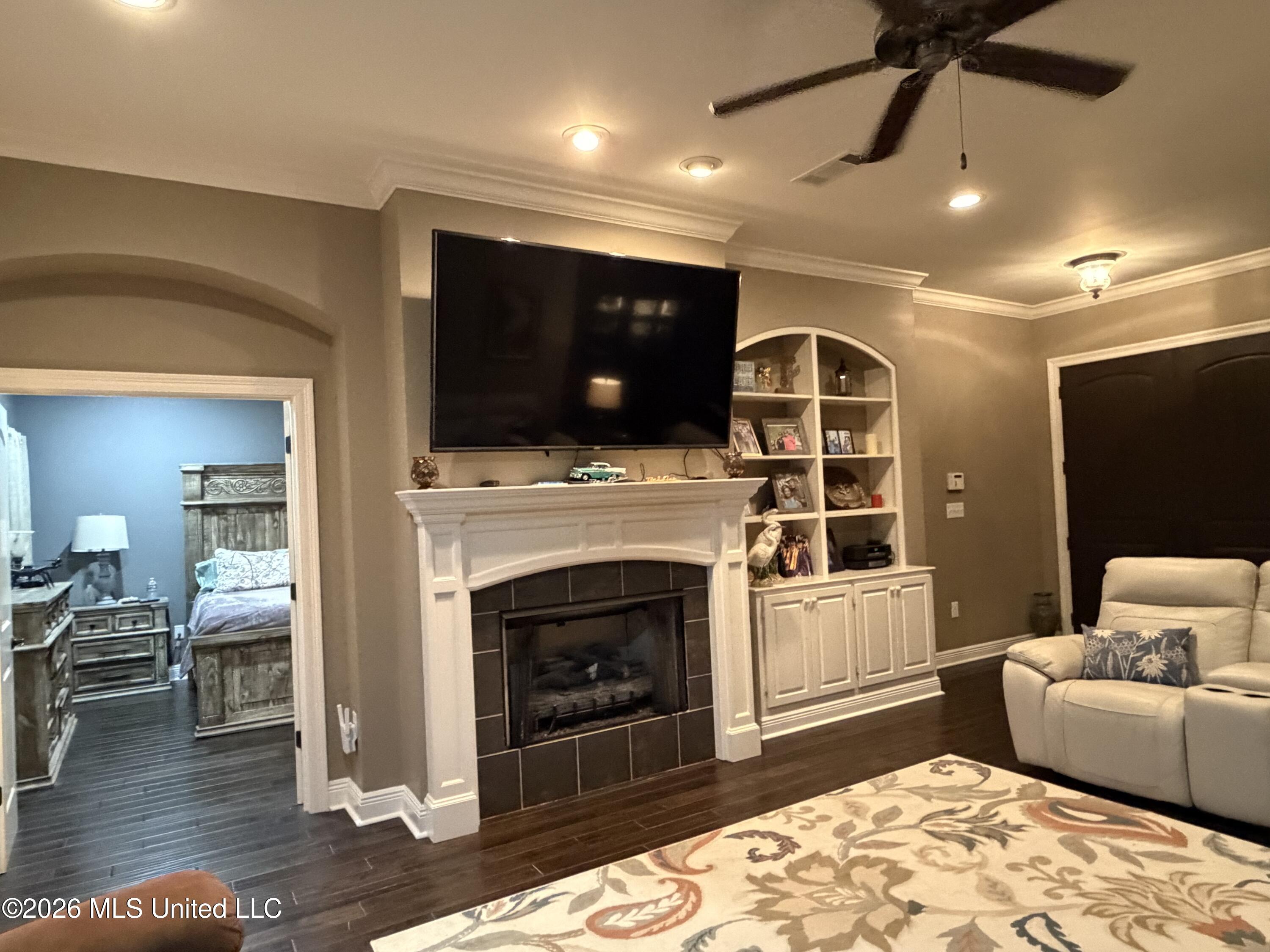 993 Highway 568 Property Photo 15