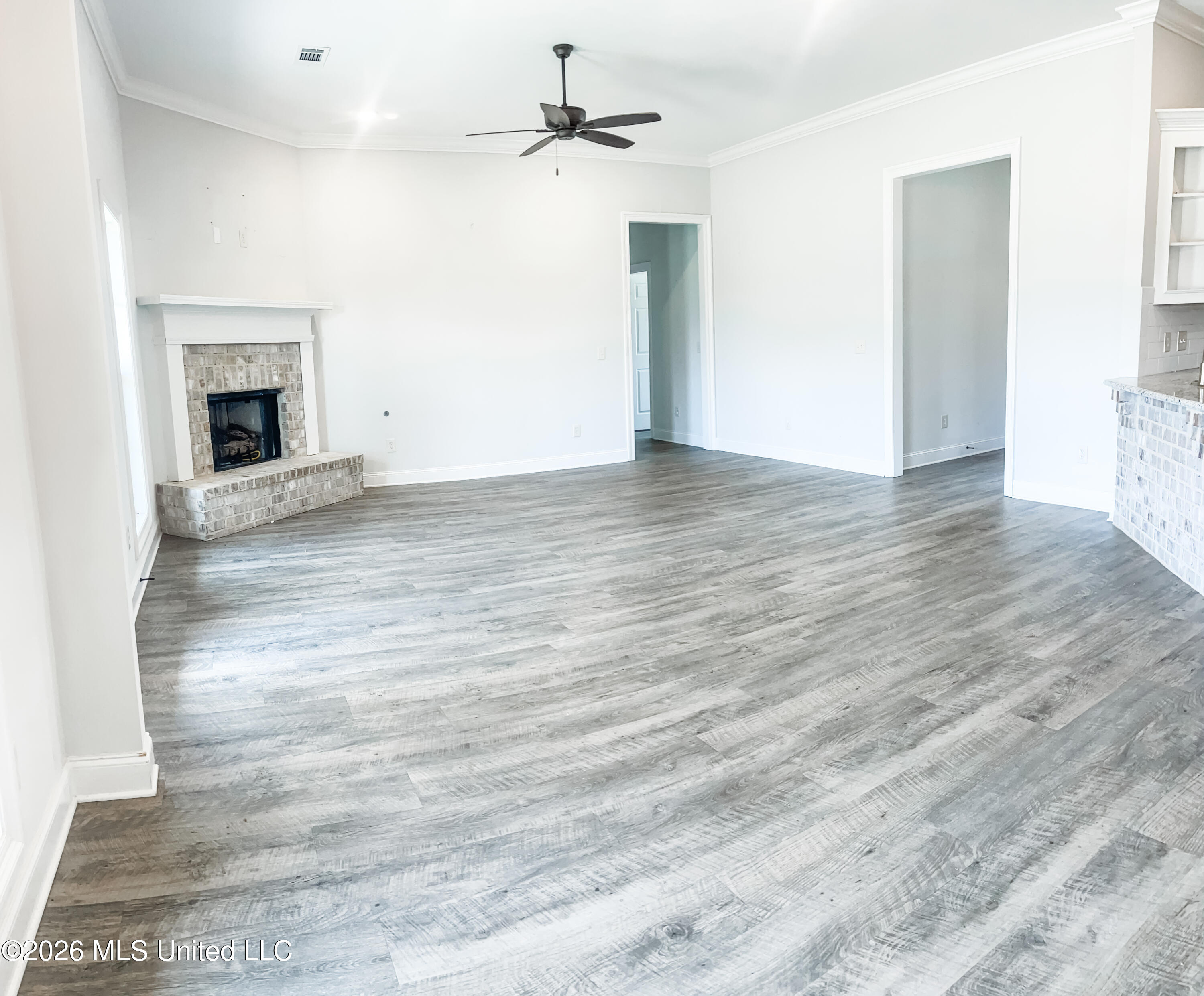 201 Chartleigh Circle Property Photo 10