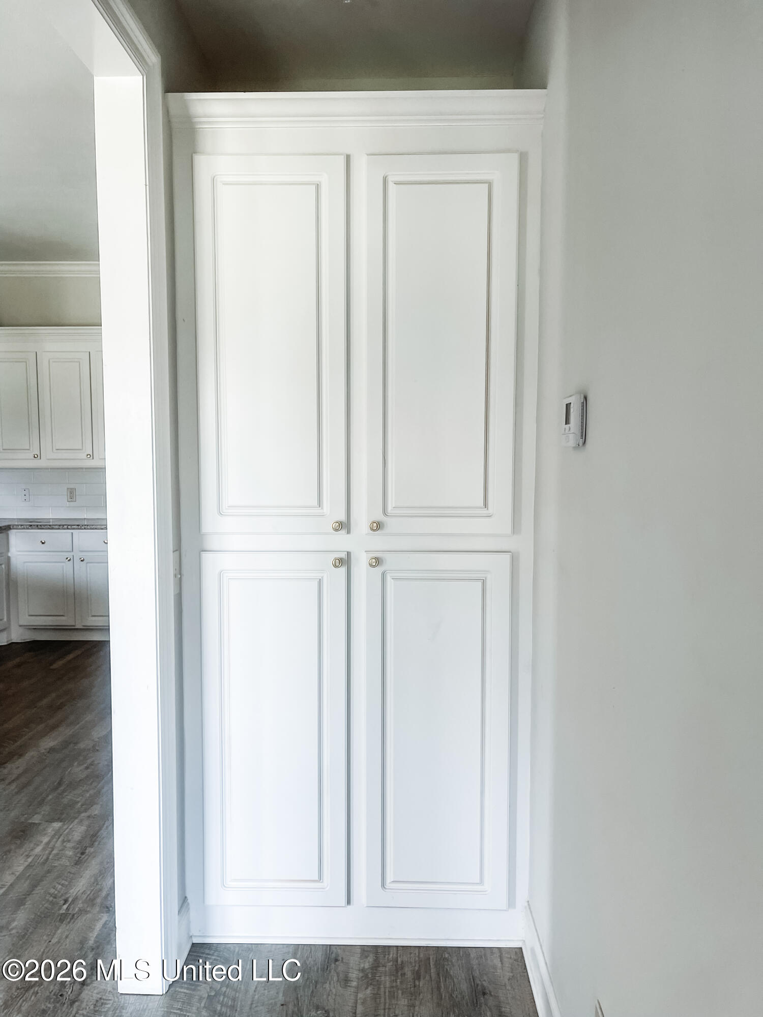 201 Chartleigh Circle Property Photo 26