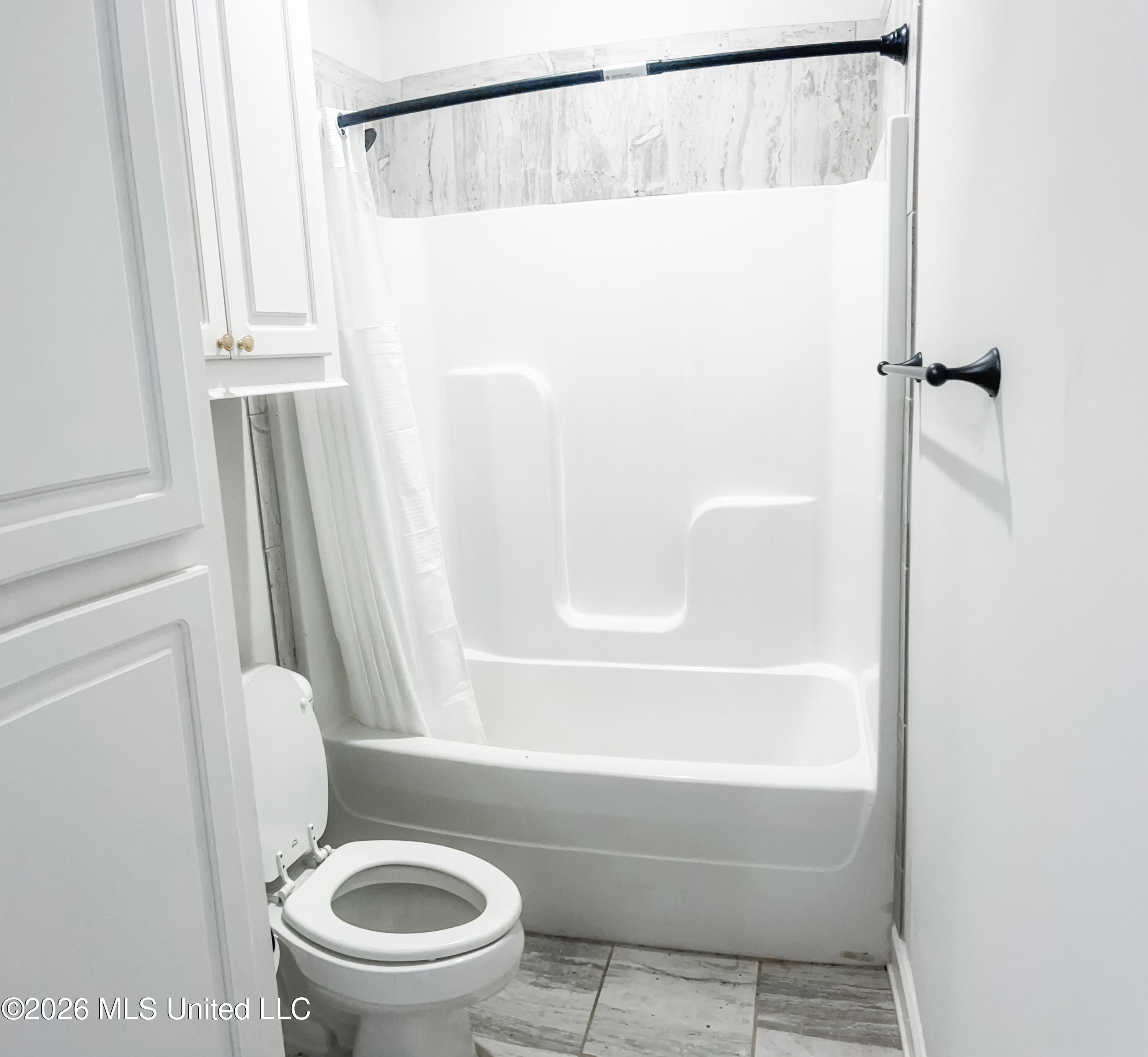 201 Chartleigh Circle Property Photo 29