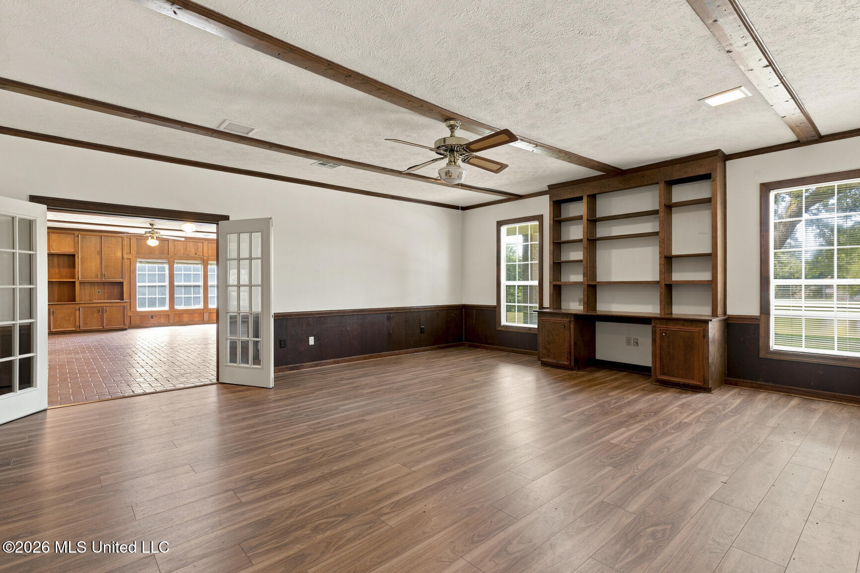 1025 Northpointe Drive Property Photo 18