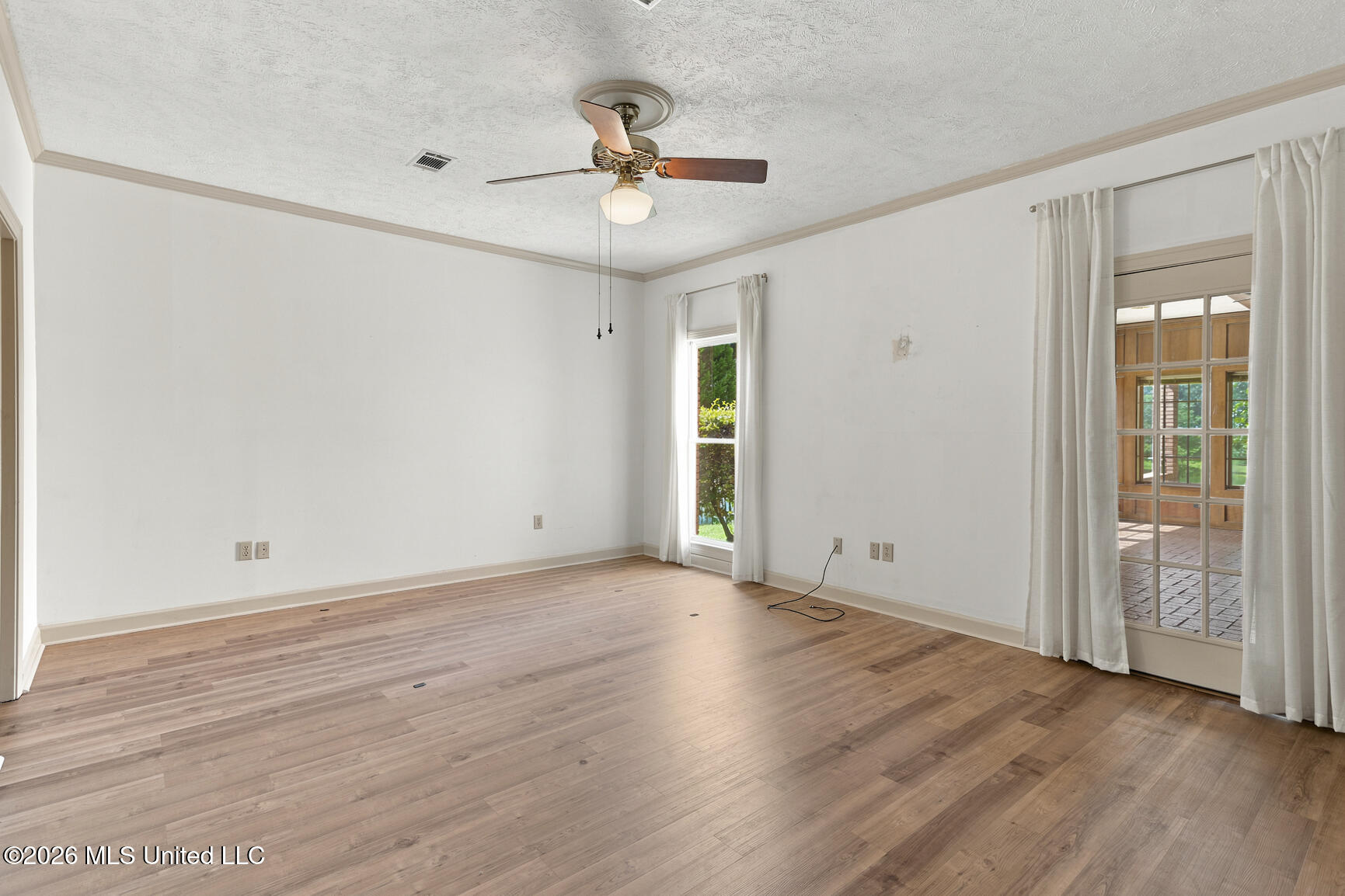 1025 Northpointe Drive Property Photo 23