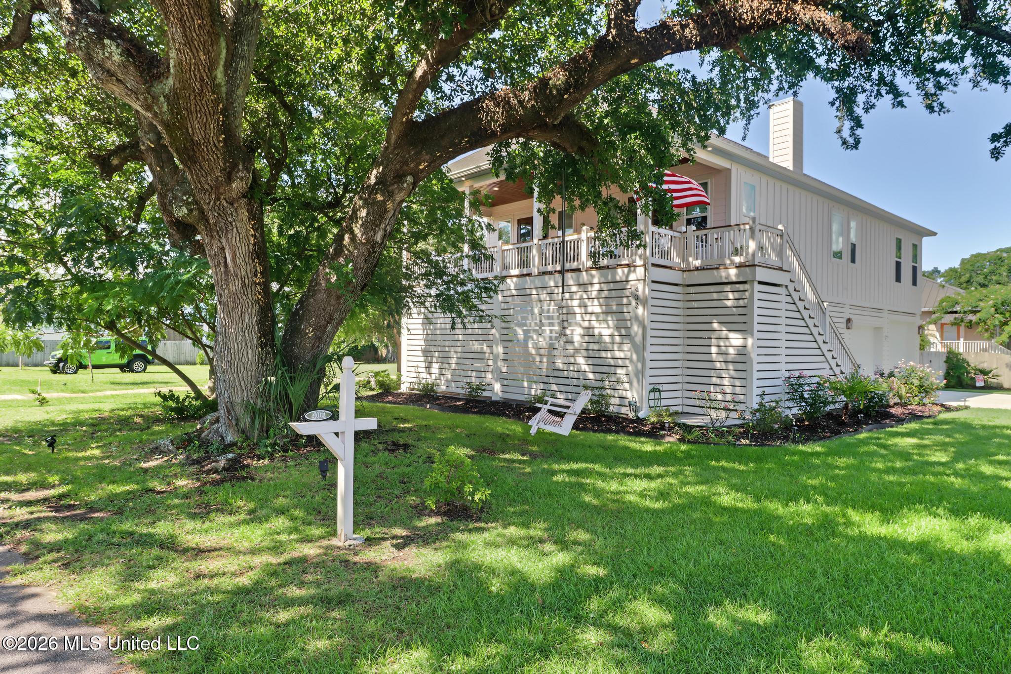 402 S Nicholson Avenue Property Photo 3