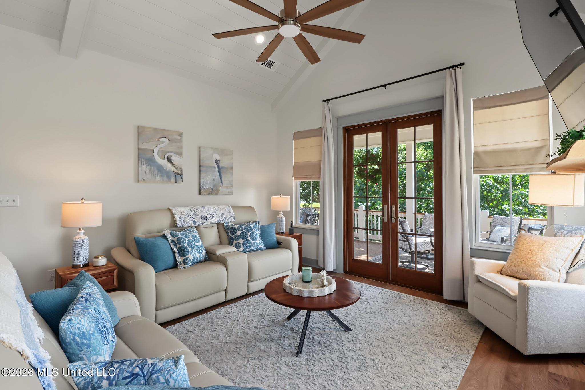 402 S Nicholson Avenue Property Photo 16