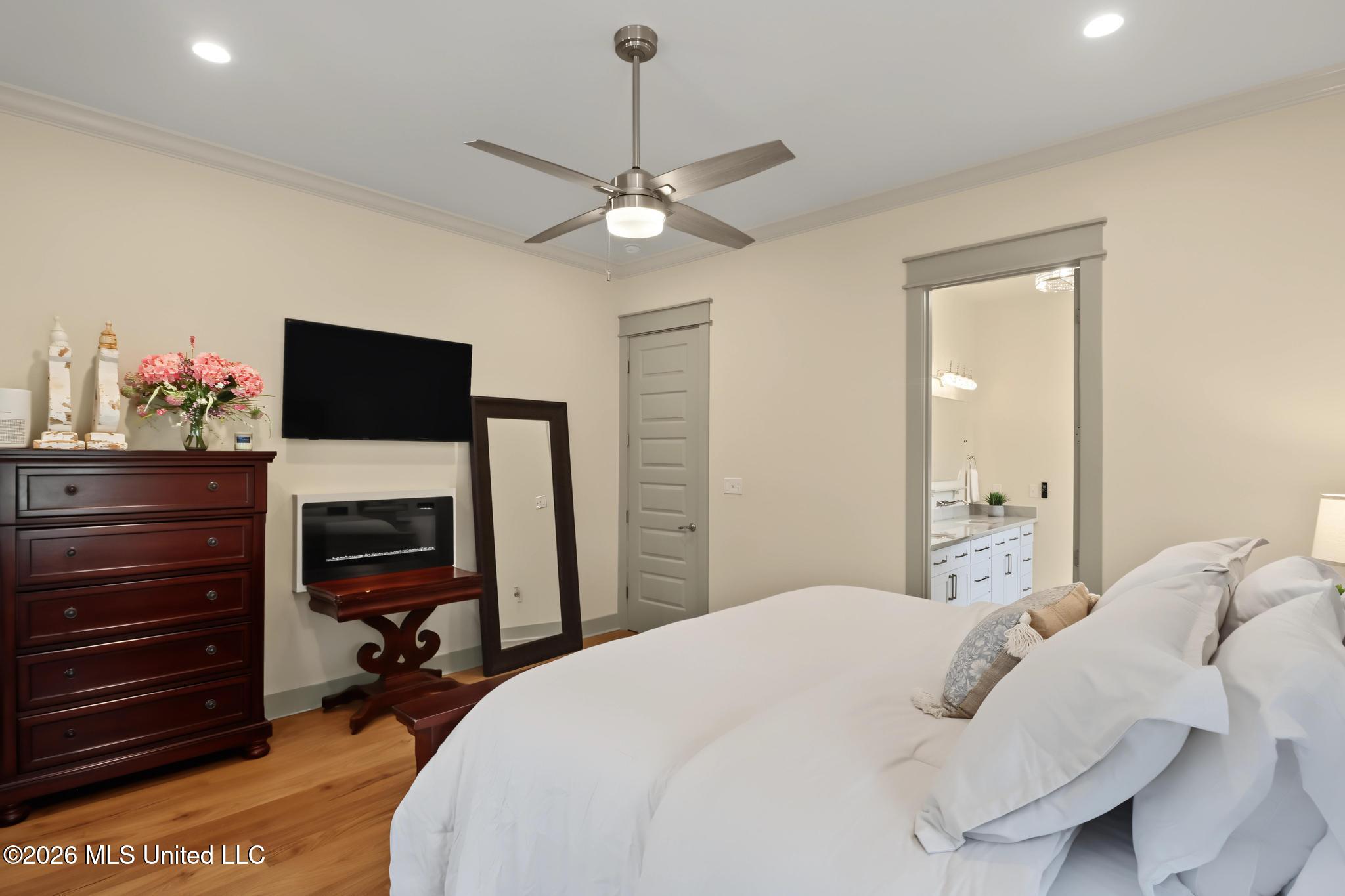 402 S Nicholson Avenue Property Photo 24