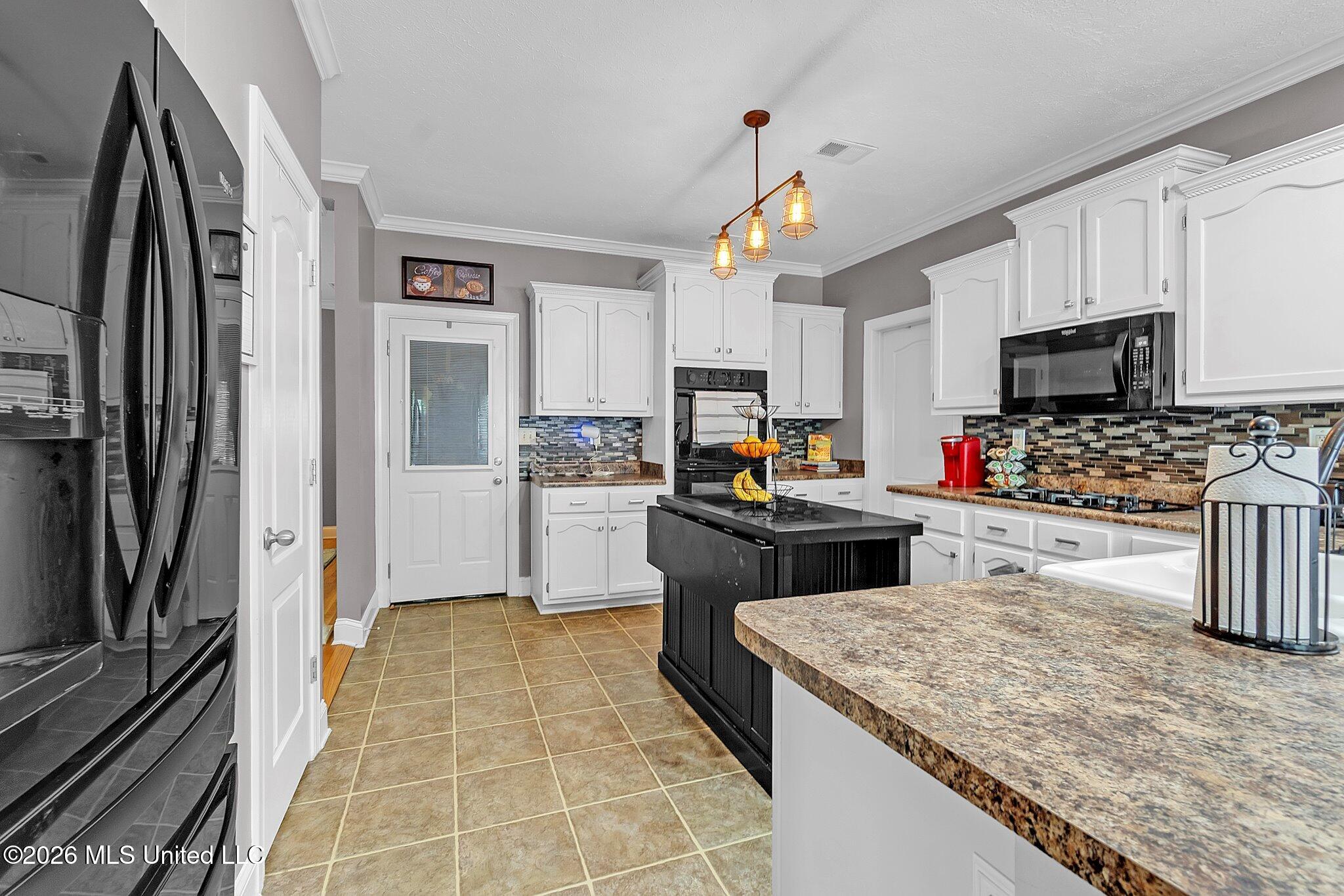 3551 Montys Circle Property Photo 17