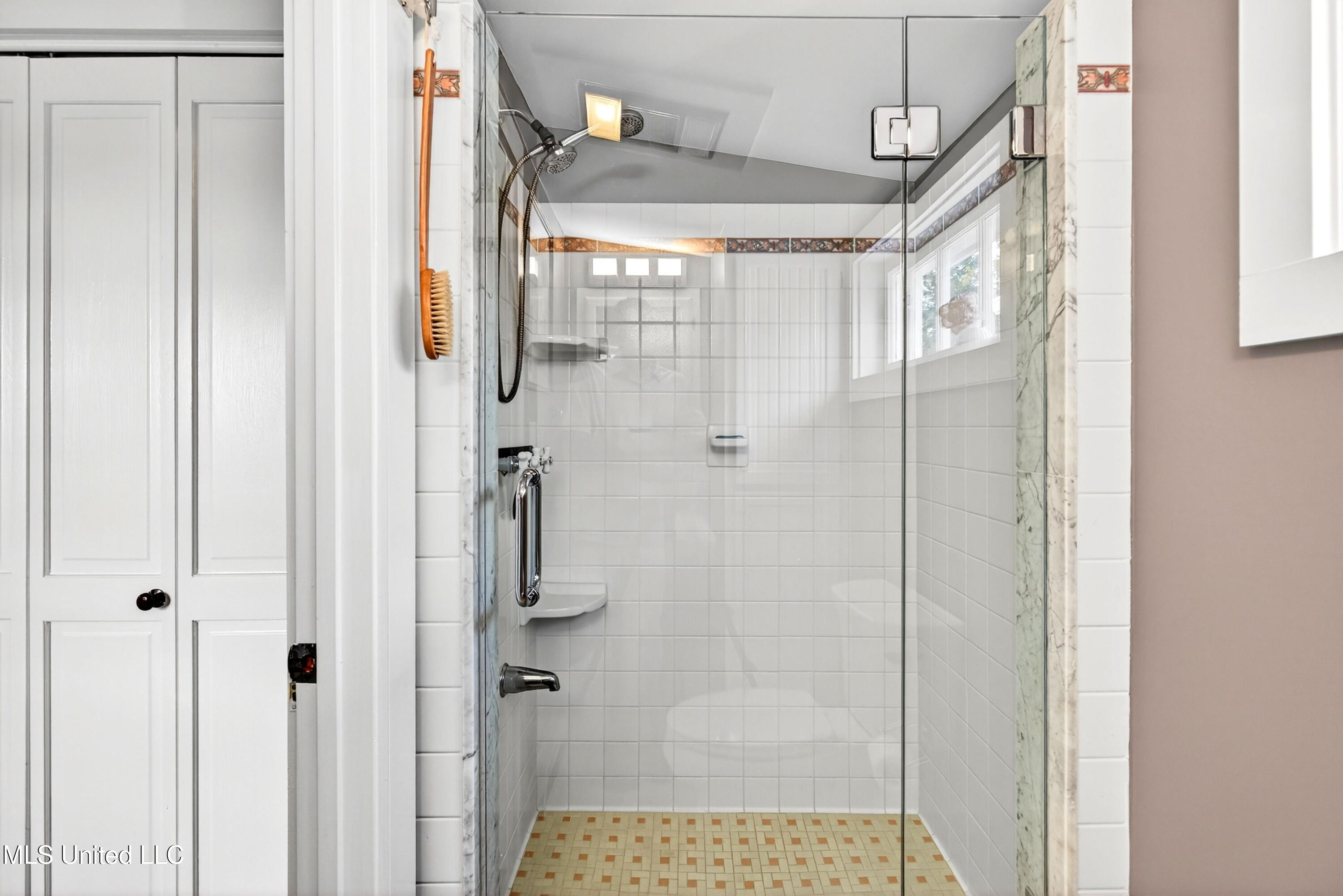 134 Keller Street Property Photo 43