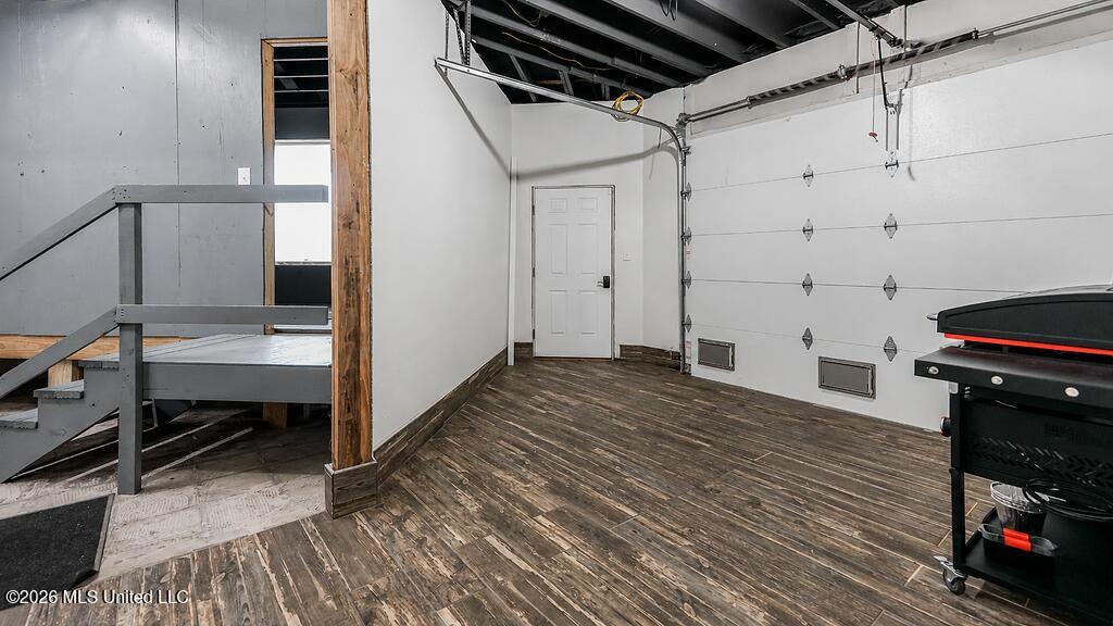4920 River Road Property Photo 44