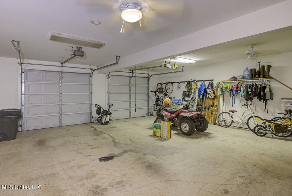 164 Fox Run Road Property Photo 5