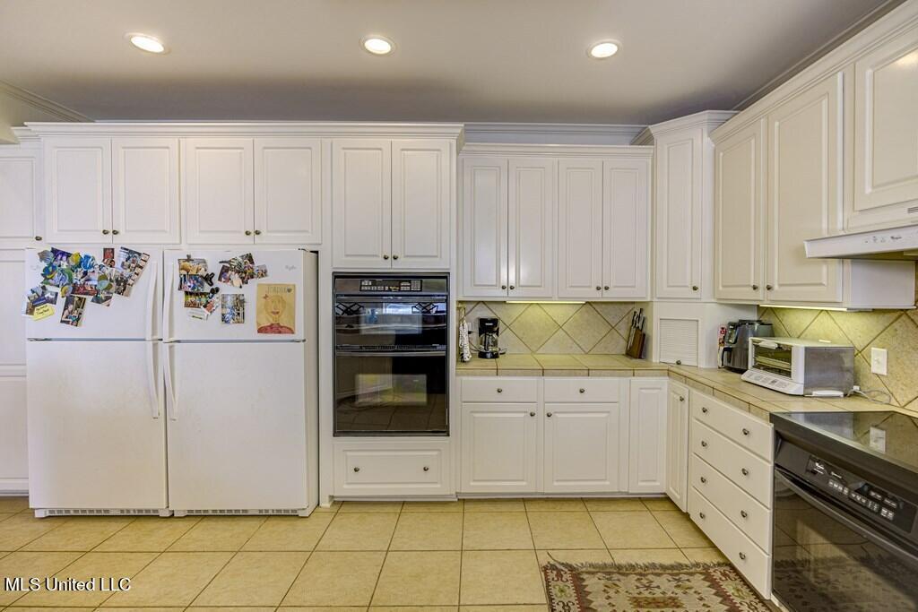 164 Fox Run Road Property Photo 10