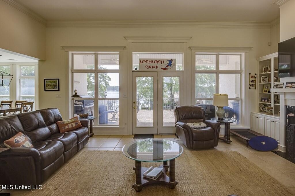 164 Fox Run Road Property Photo 18