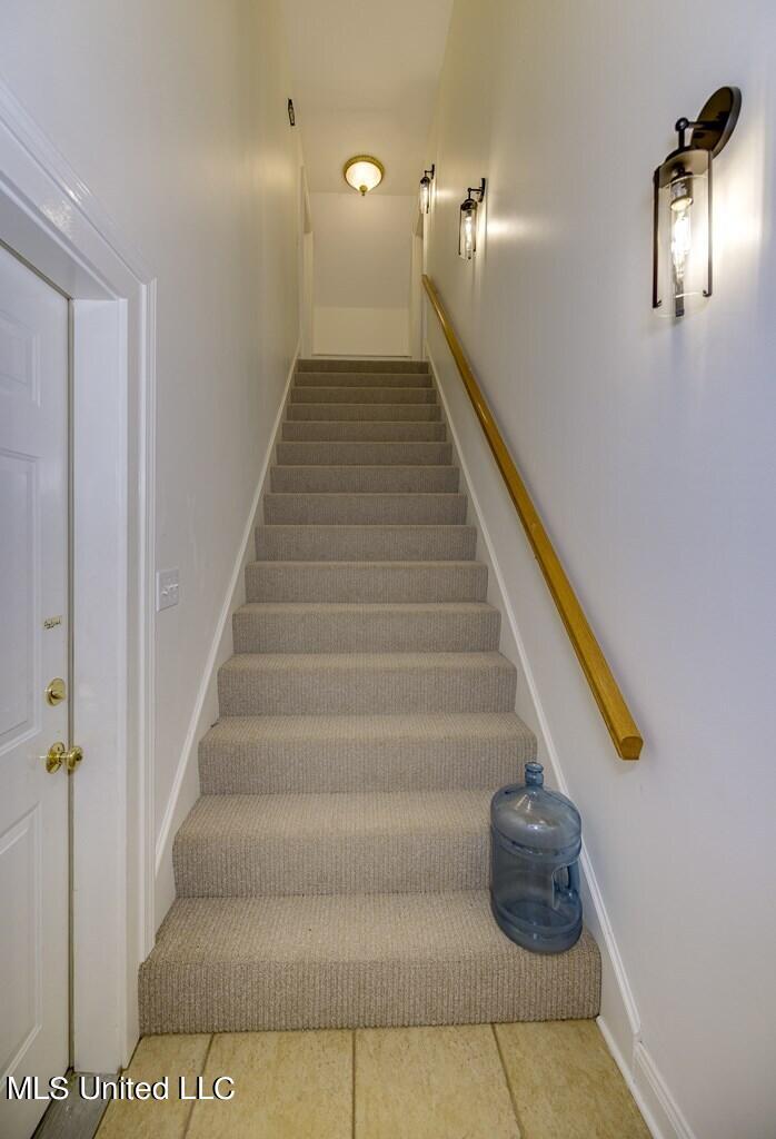 164 Fox Run Road Property Photo 35