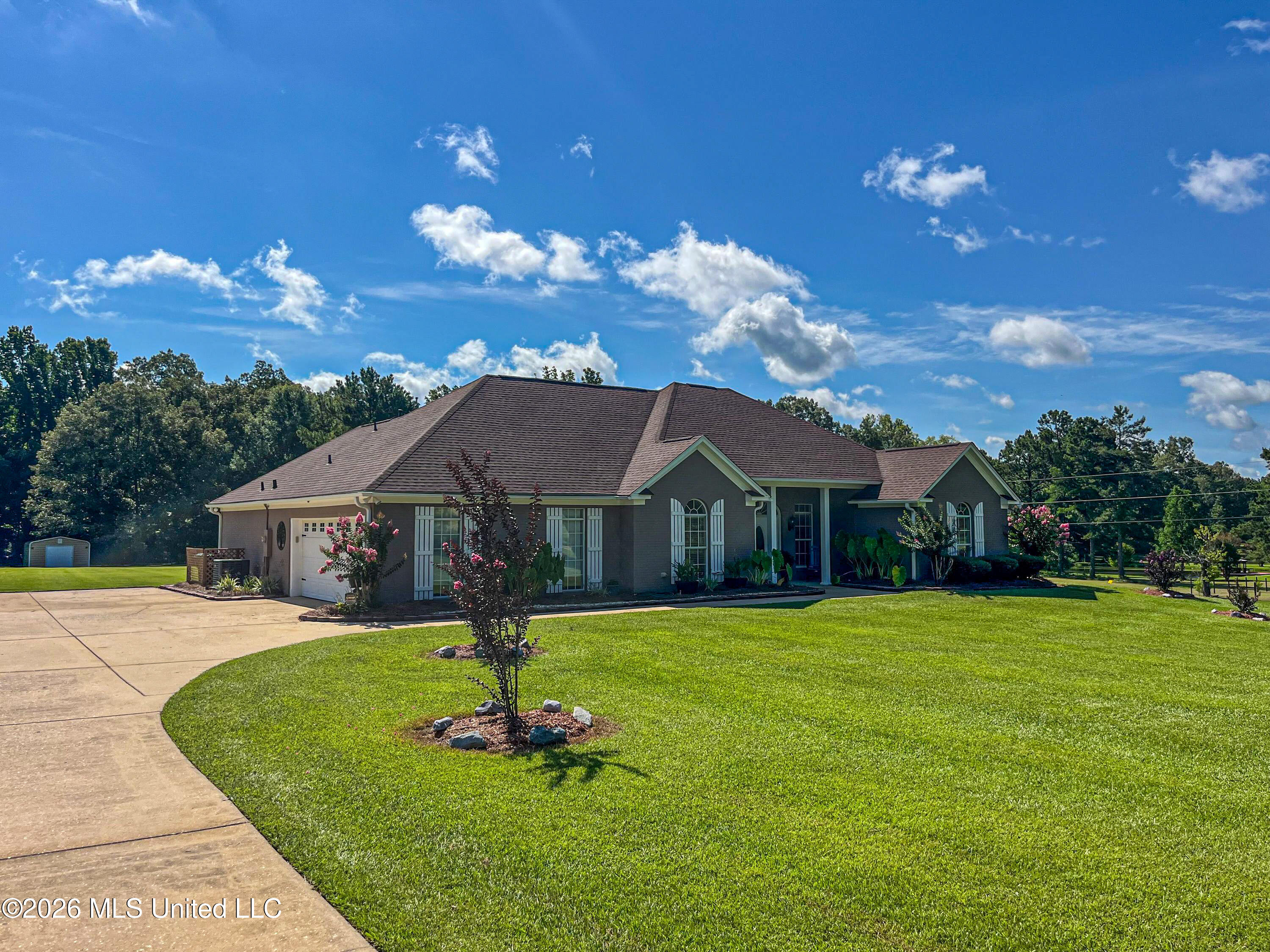 1930 Suzanna Drive Property Photo 64