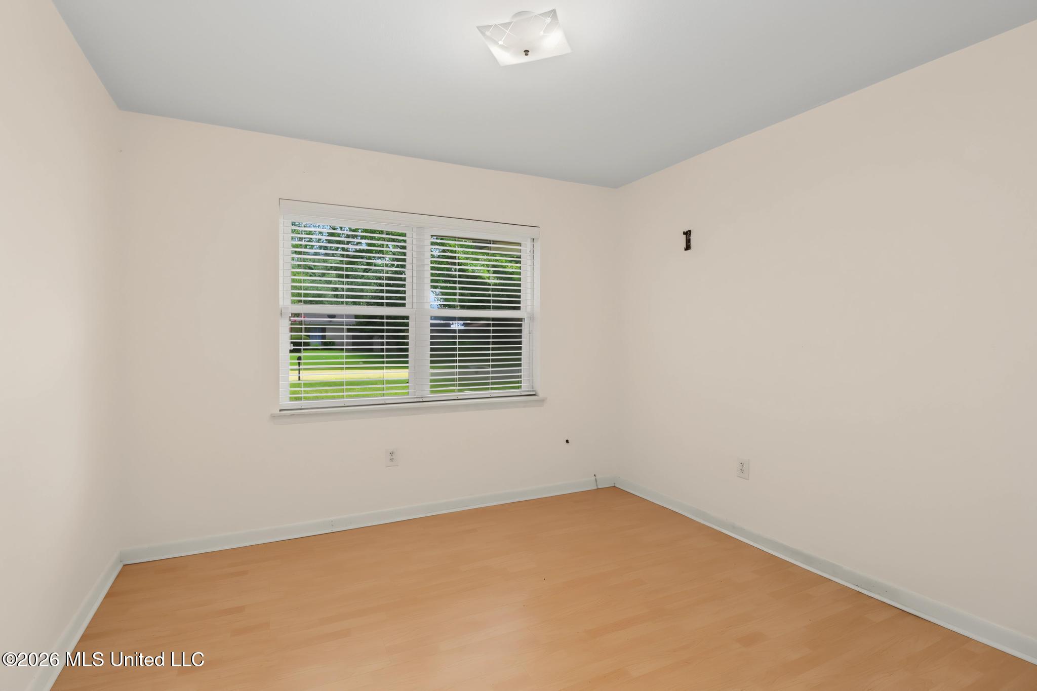 2517 Ridgewood Road Property Photo 15