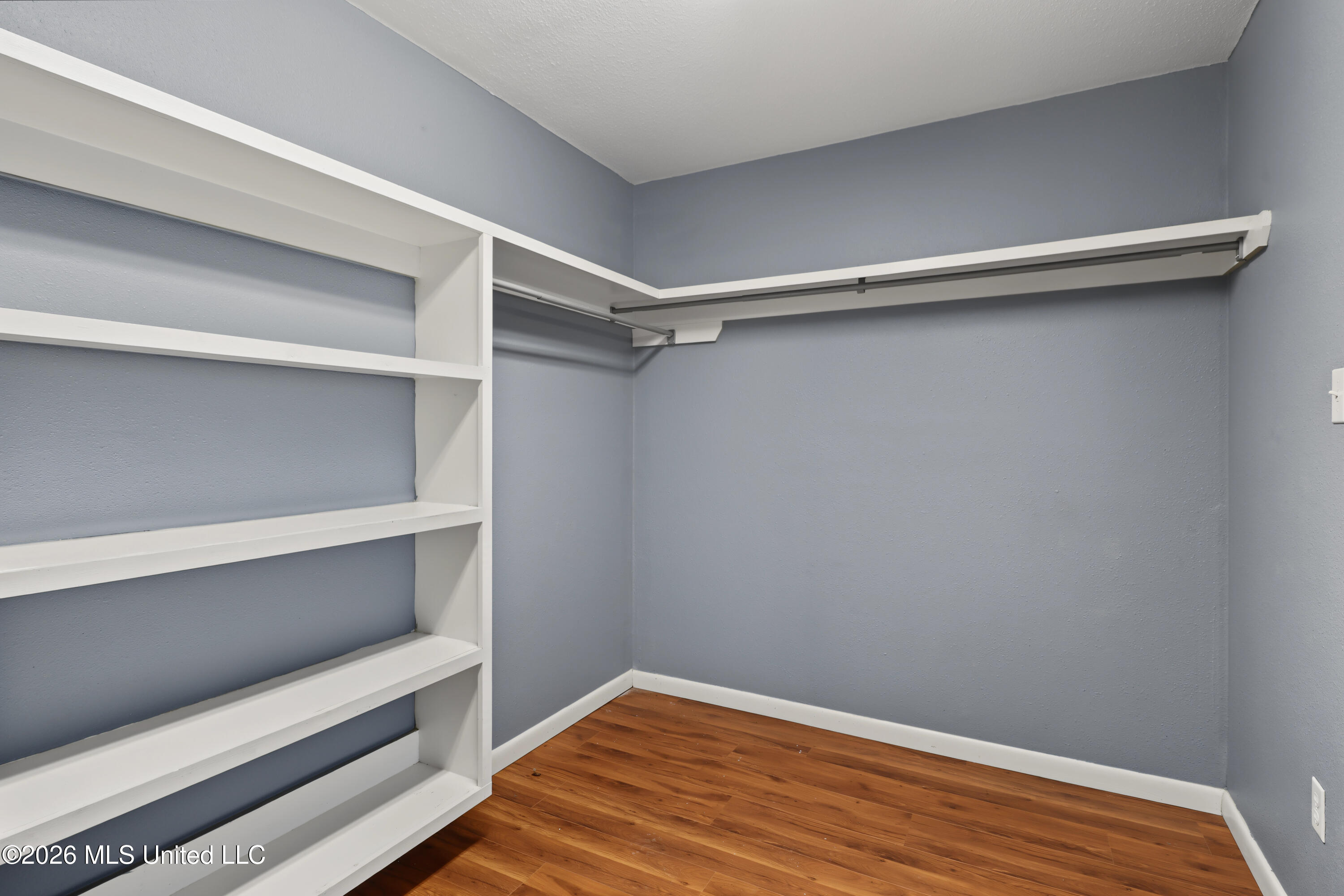 2517 Ridgewood Road Property Photo 21