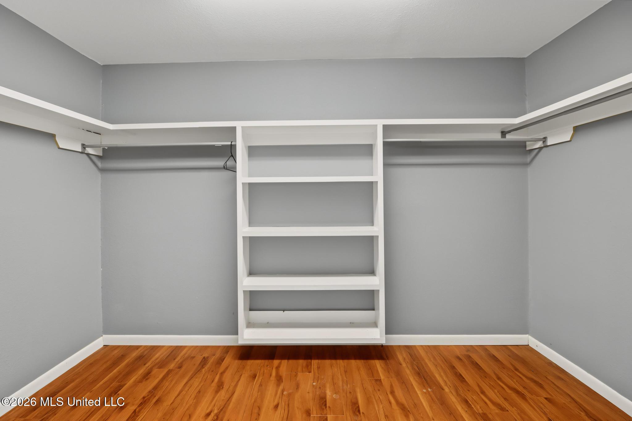 2517 Ridgewood Road Property Photo 22