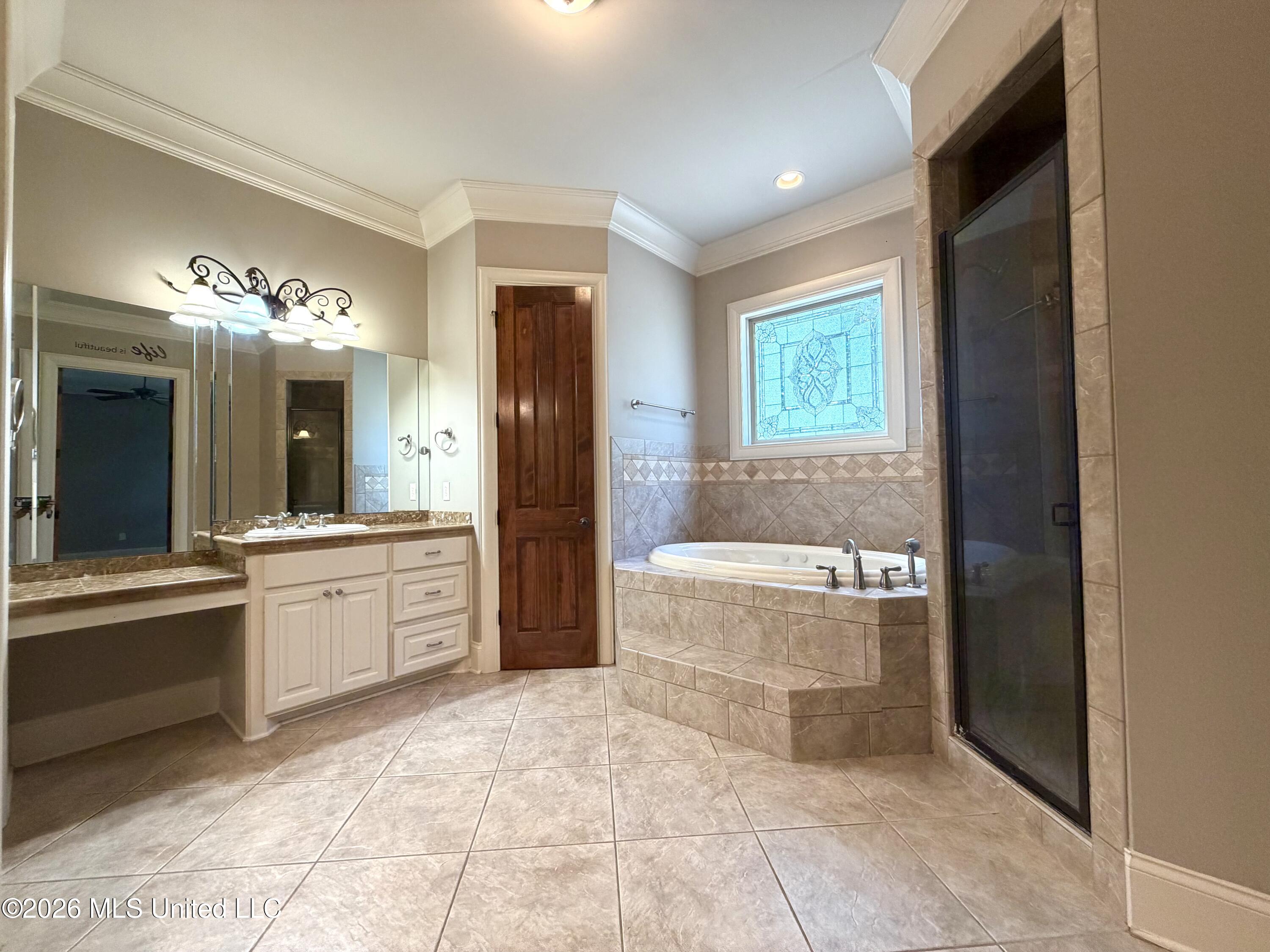 979 Auburn Drive Property Photo 14