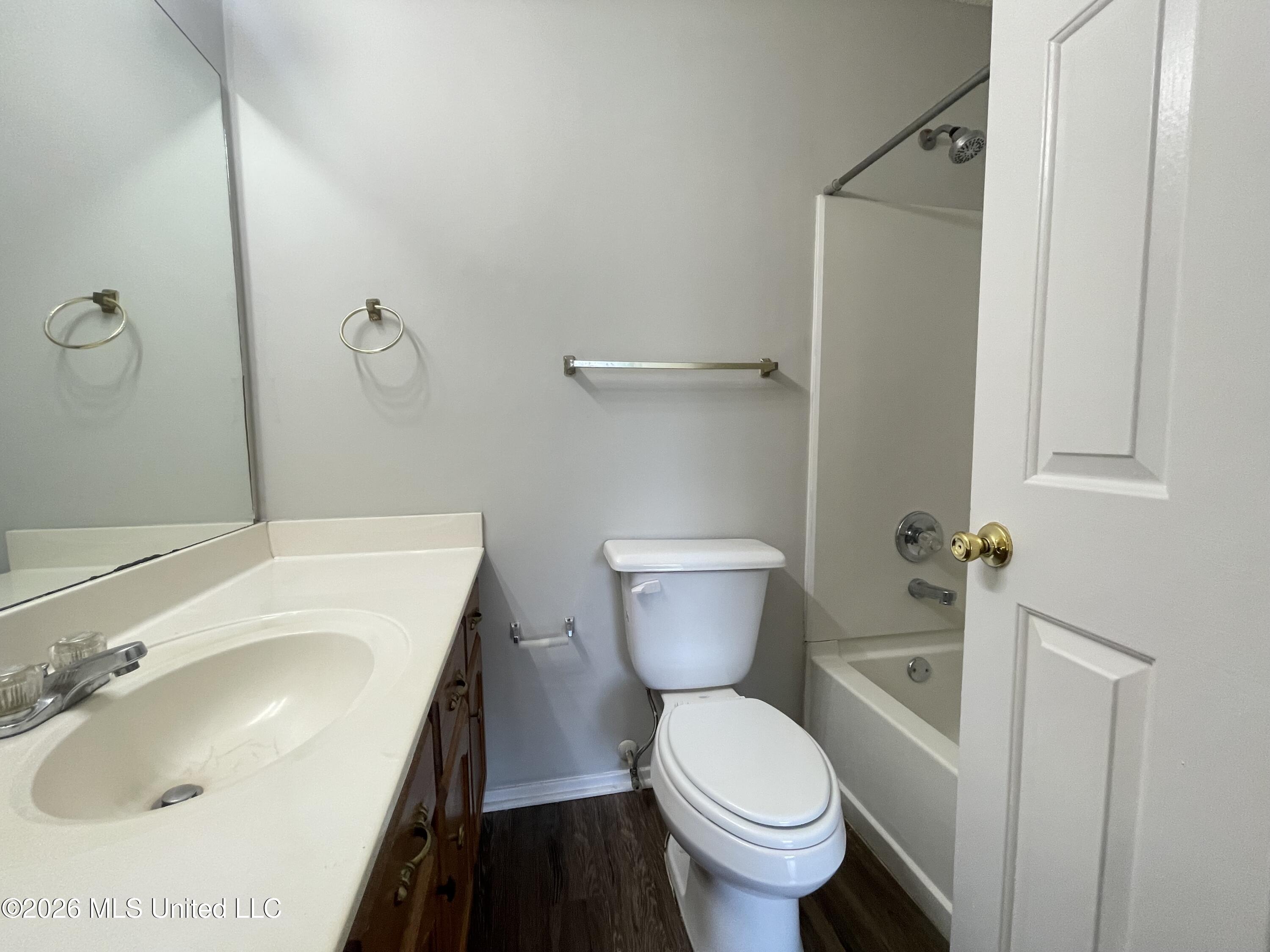1077 Mcgowan Drive Property Photo 6