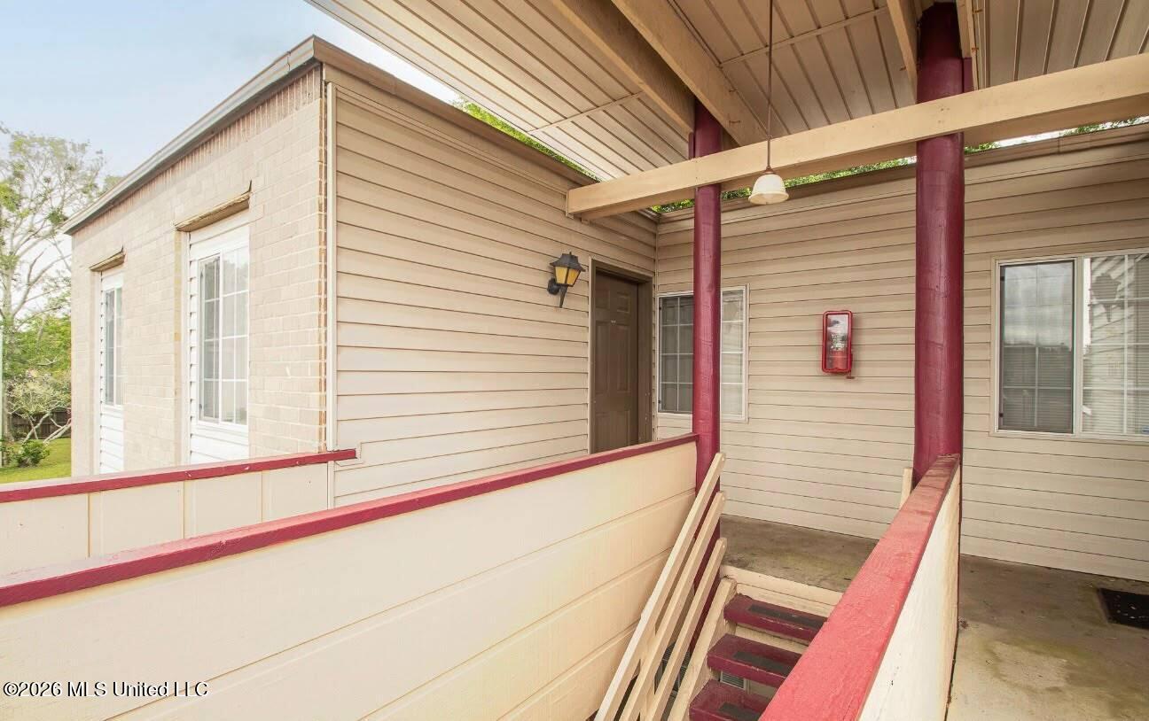 245 Mc Donnell Avenue Property Photo 3
