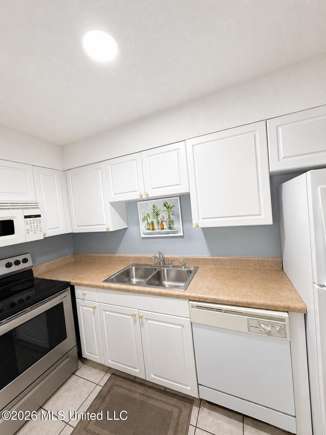 245 Mc Donnell Avenue Property Photo 13