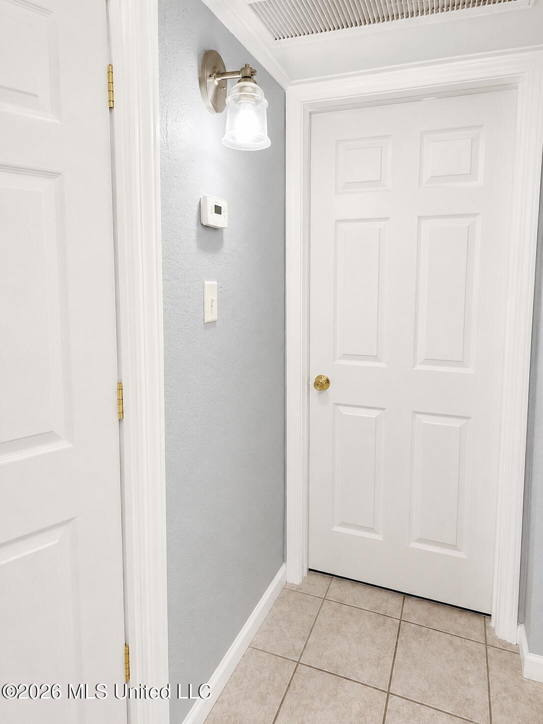 245 Mc Donnell Avenue Property Photo 17