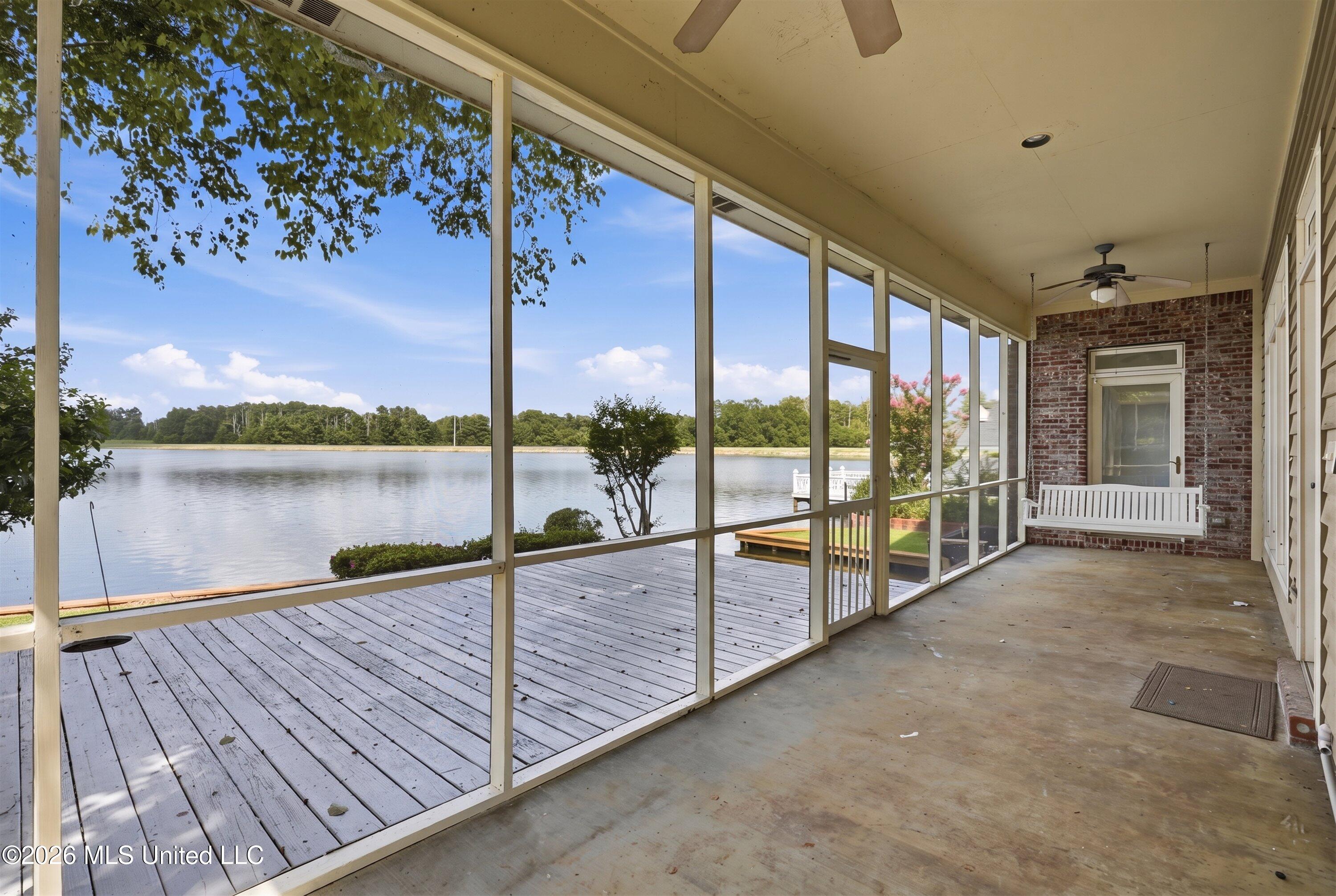 110 Bridge Water Drive Property Photo 50