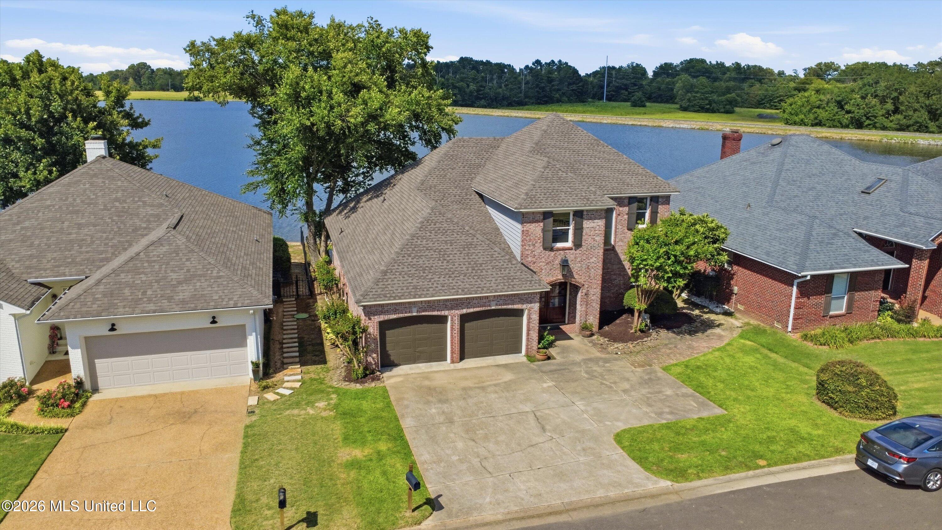 110 Bridge Water Drive Property Photo 55