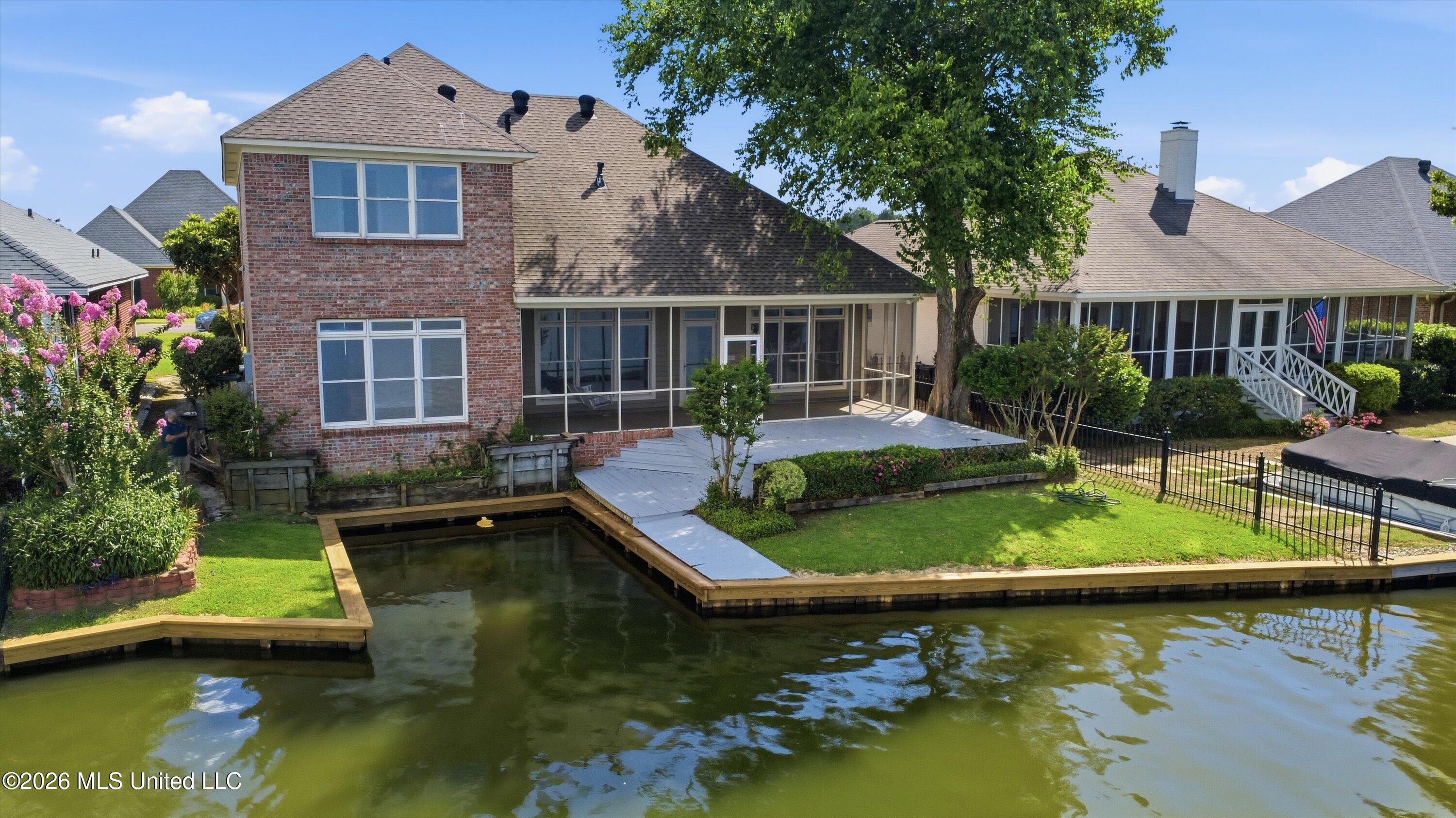 110 Bridge Water Drive Property Photo 61