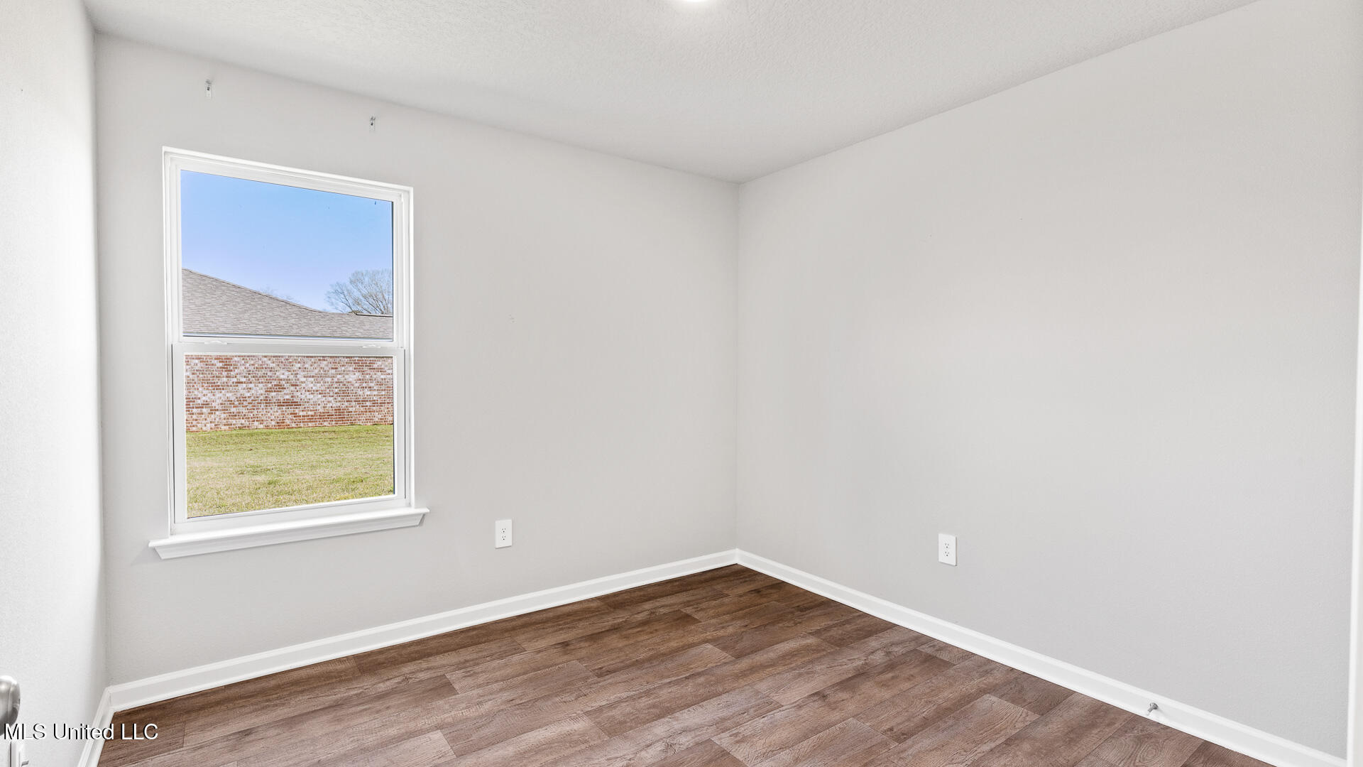 13427 Grove Cove Property Photo 25