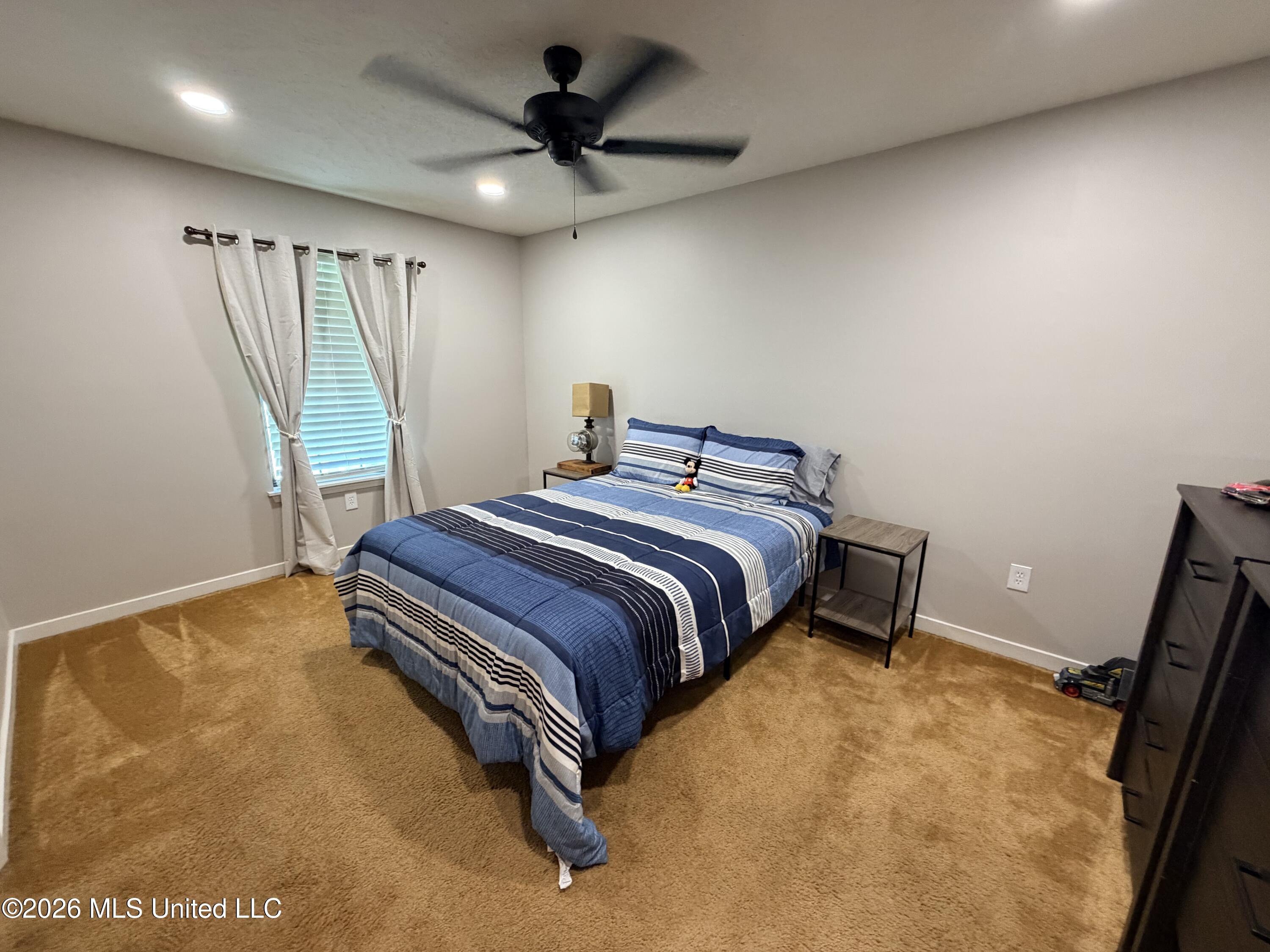 718 Clearmont Drive Property Photo 12