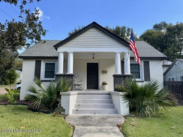 201 Magnolia Place Property Photo 1