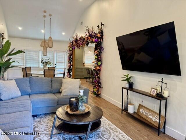 201 Magnolia Place Property Photo 6