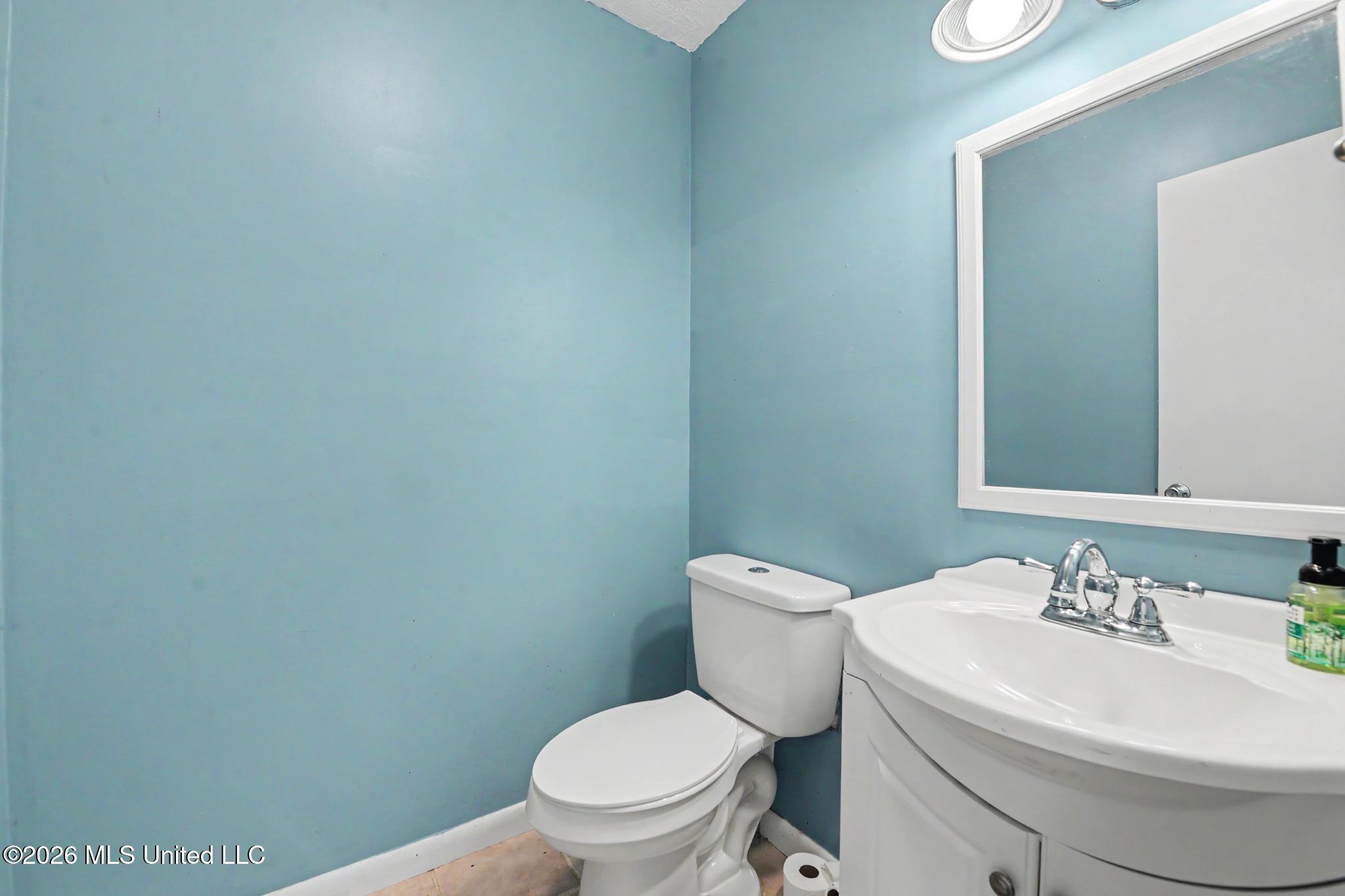 928 Courthouse Road Property Photo 11