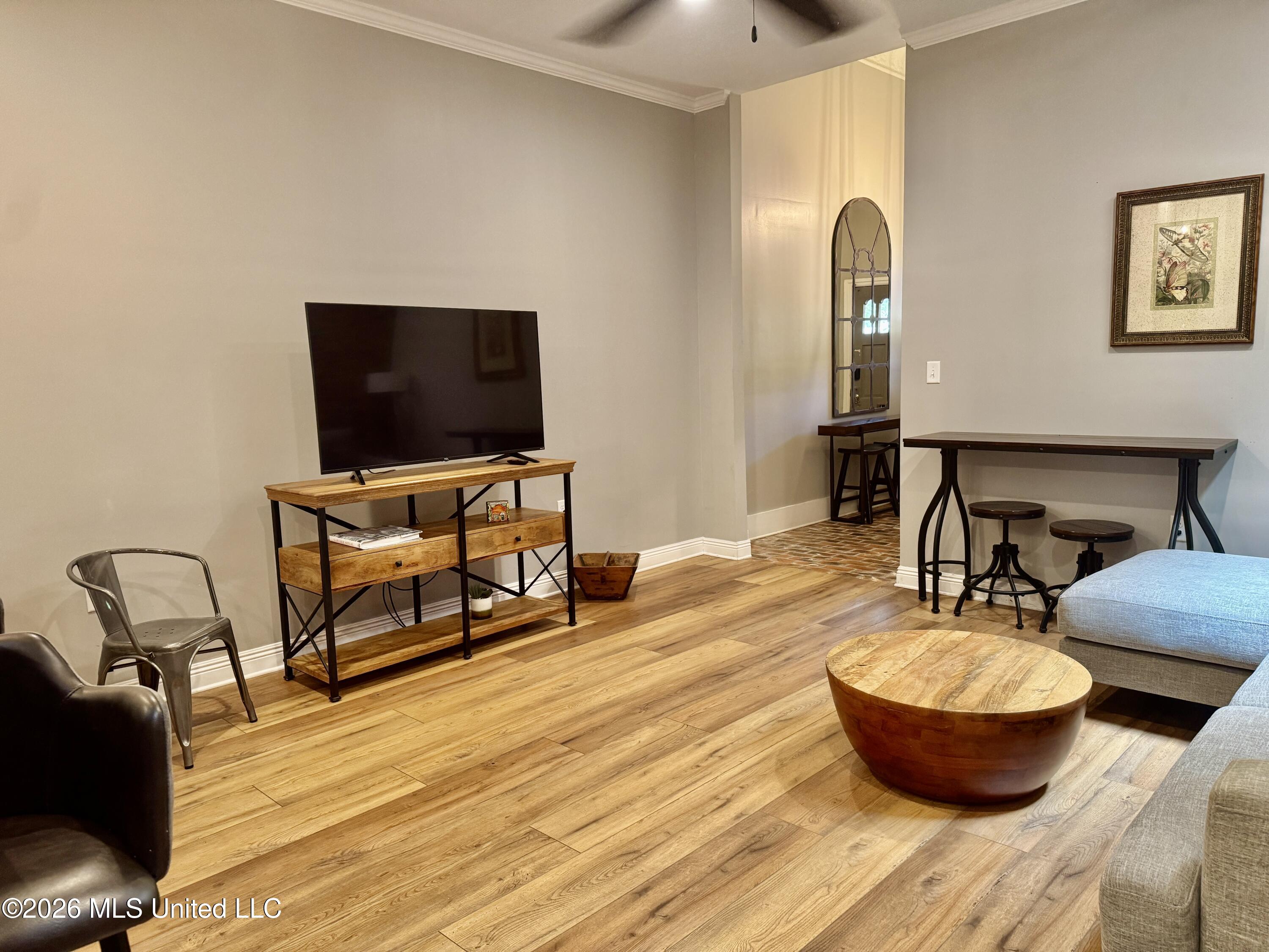 407 Franklin Street Property Photo 9