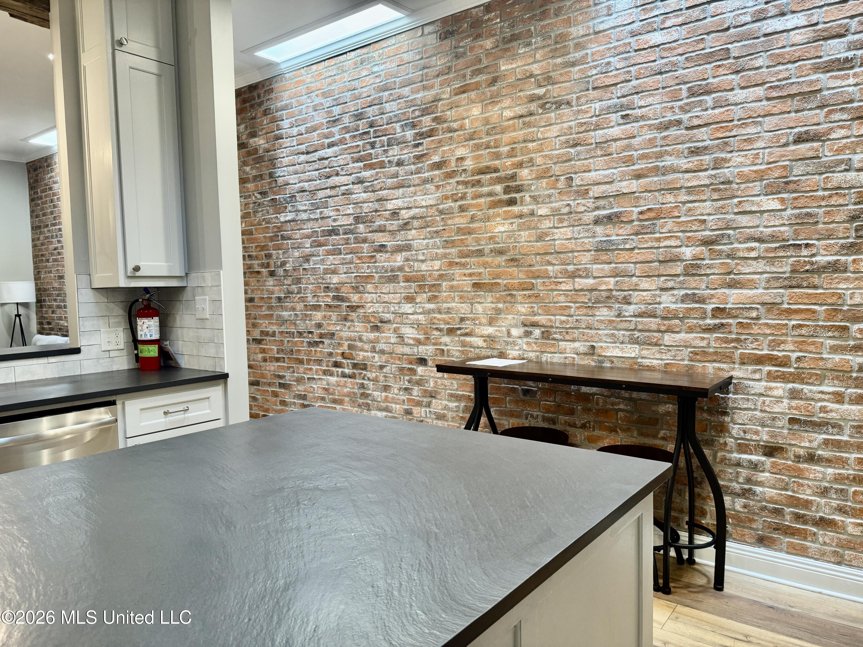 407 Franklin Street Property Photo 20