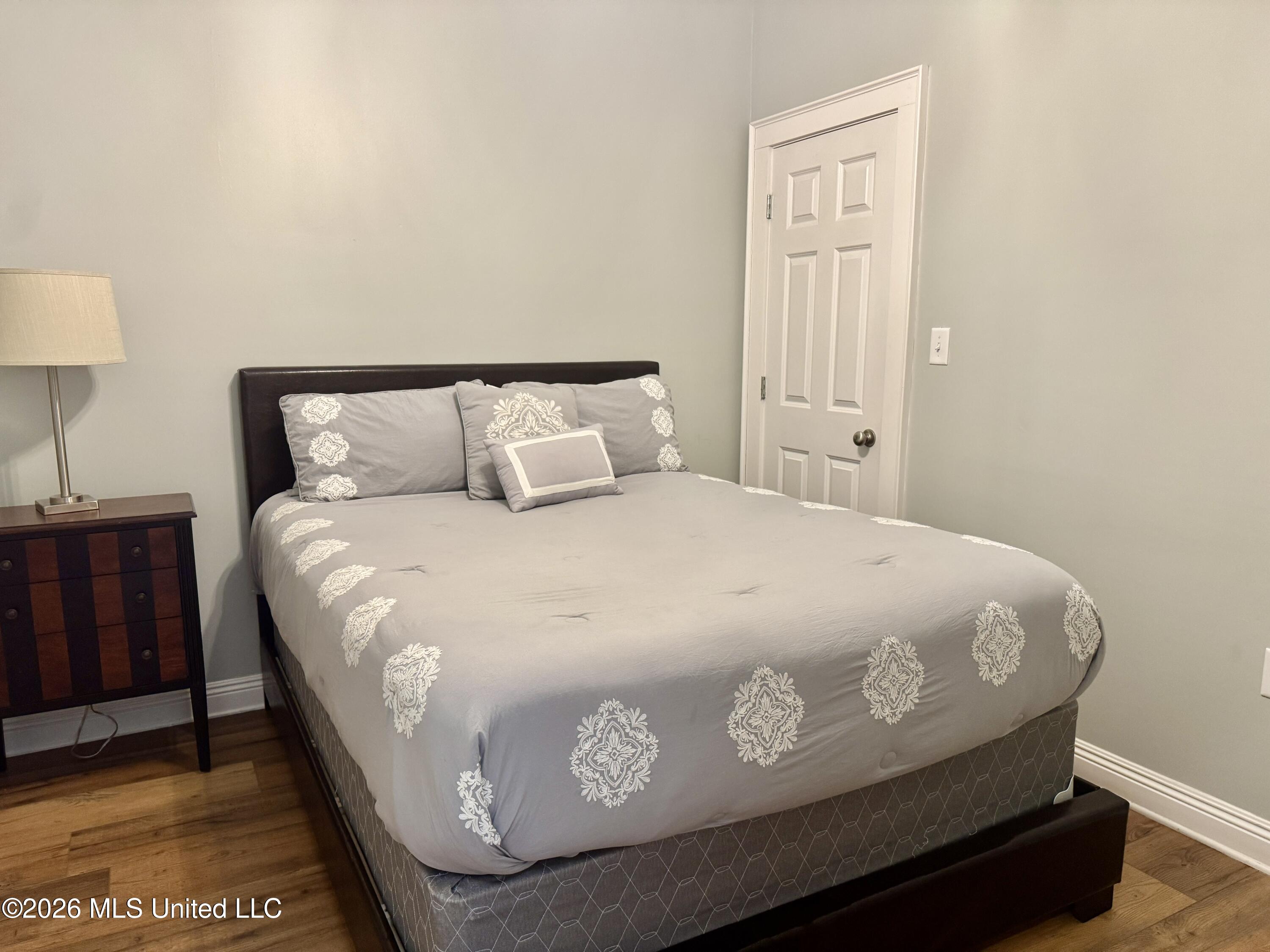 407 Franklin Street Property Photo 25