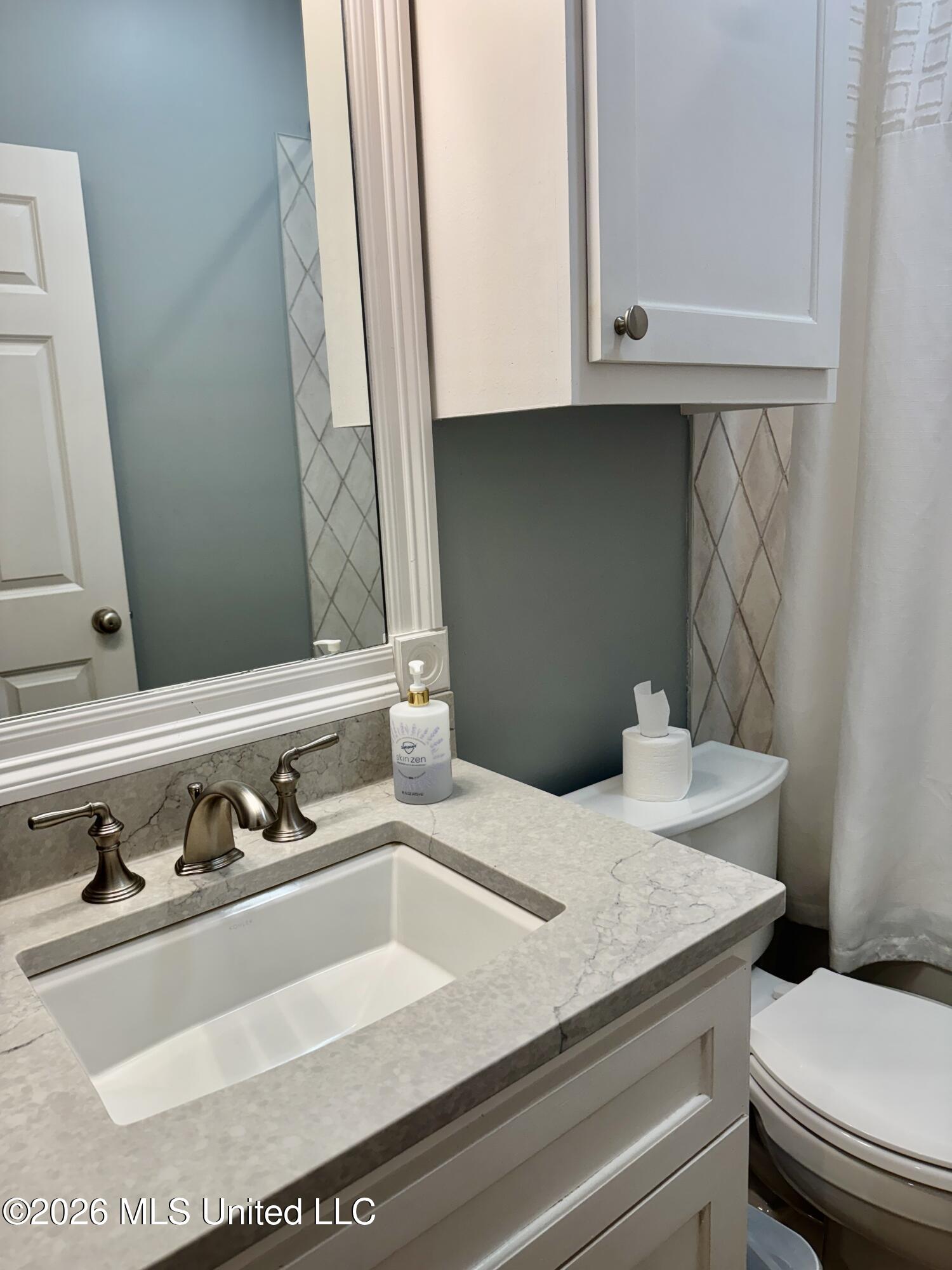 407 Franklin Street Property Photo 31