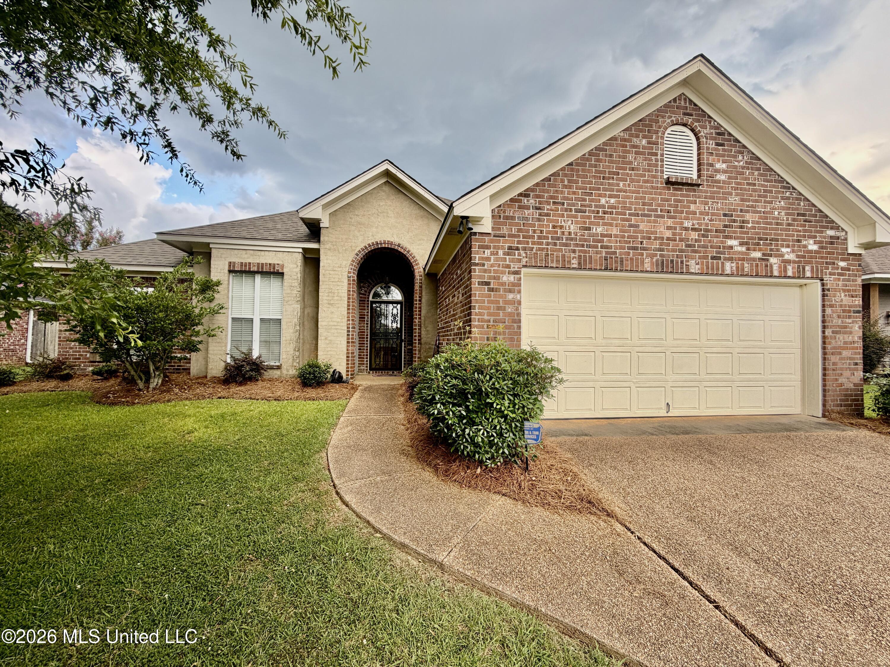 307 Springhill Point Property Photo 1