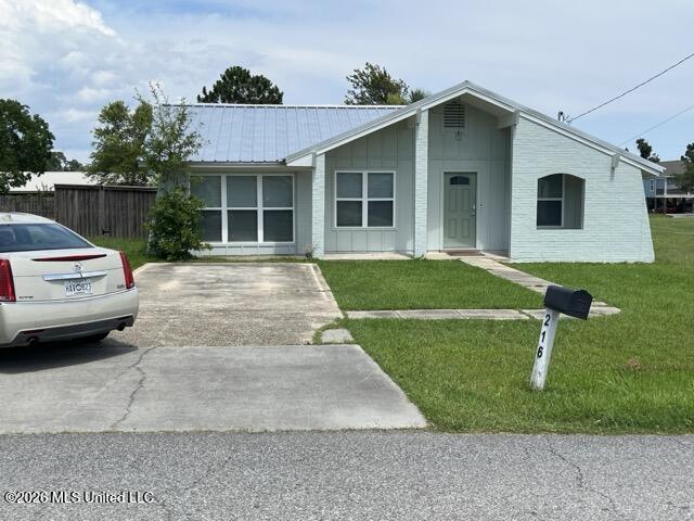 216 White Harbor Road Property Photo 1