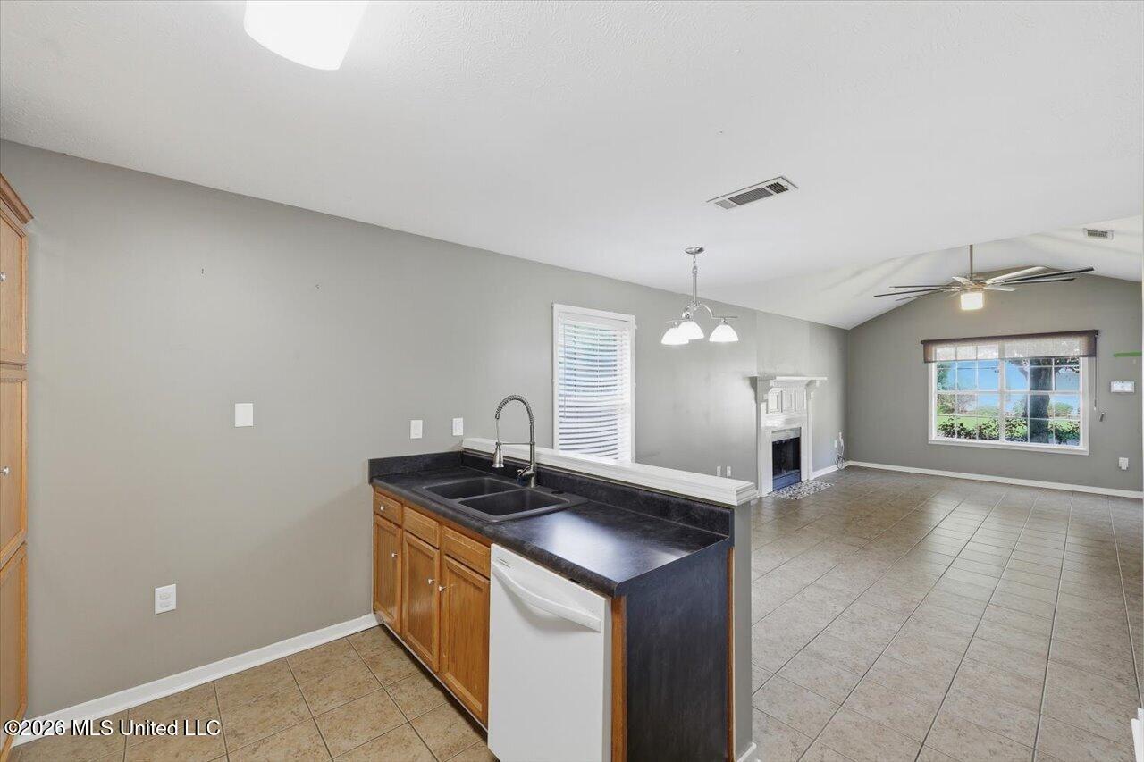 330 Audubon Circle Property Photo 10