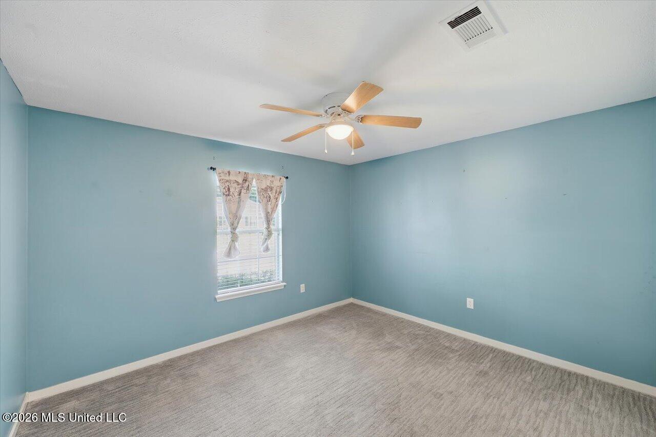 330 Audubon Circle Property Photo 17