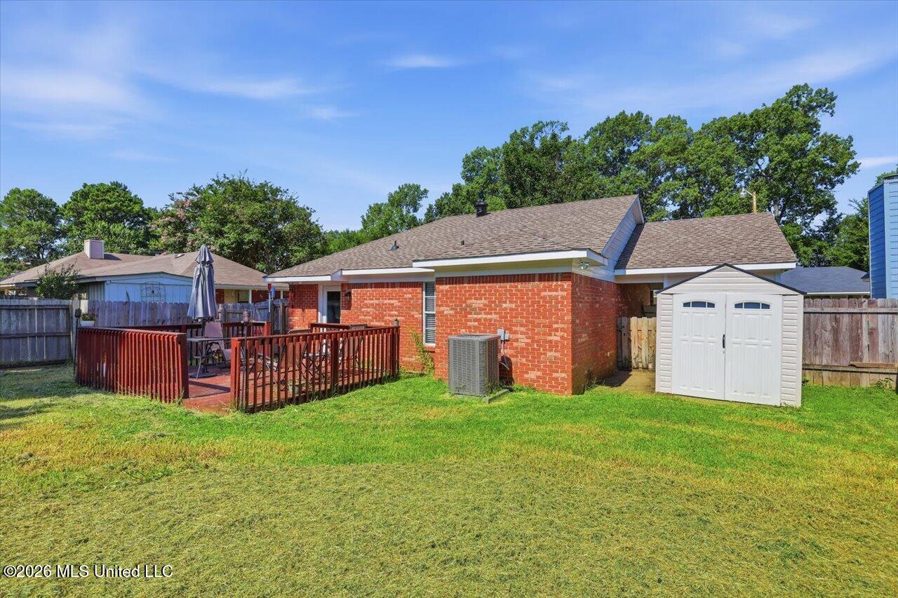 330 Audubon Circle Property Photo 21