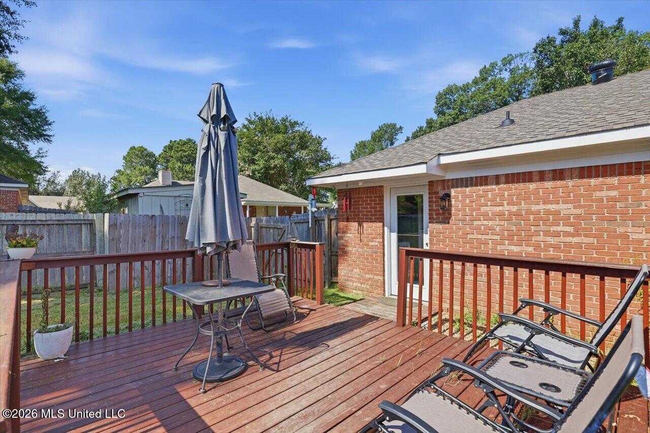 330 Audubon Circle Property Photo 22