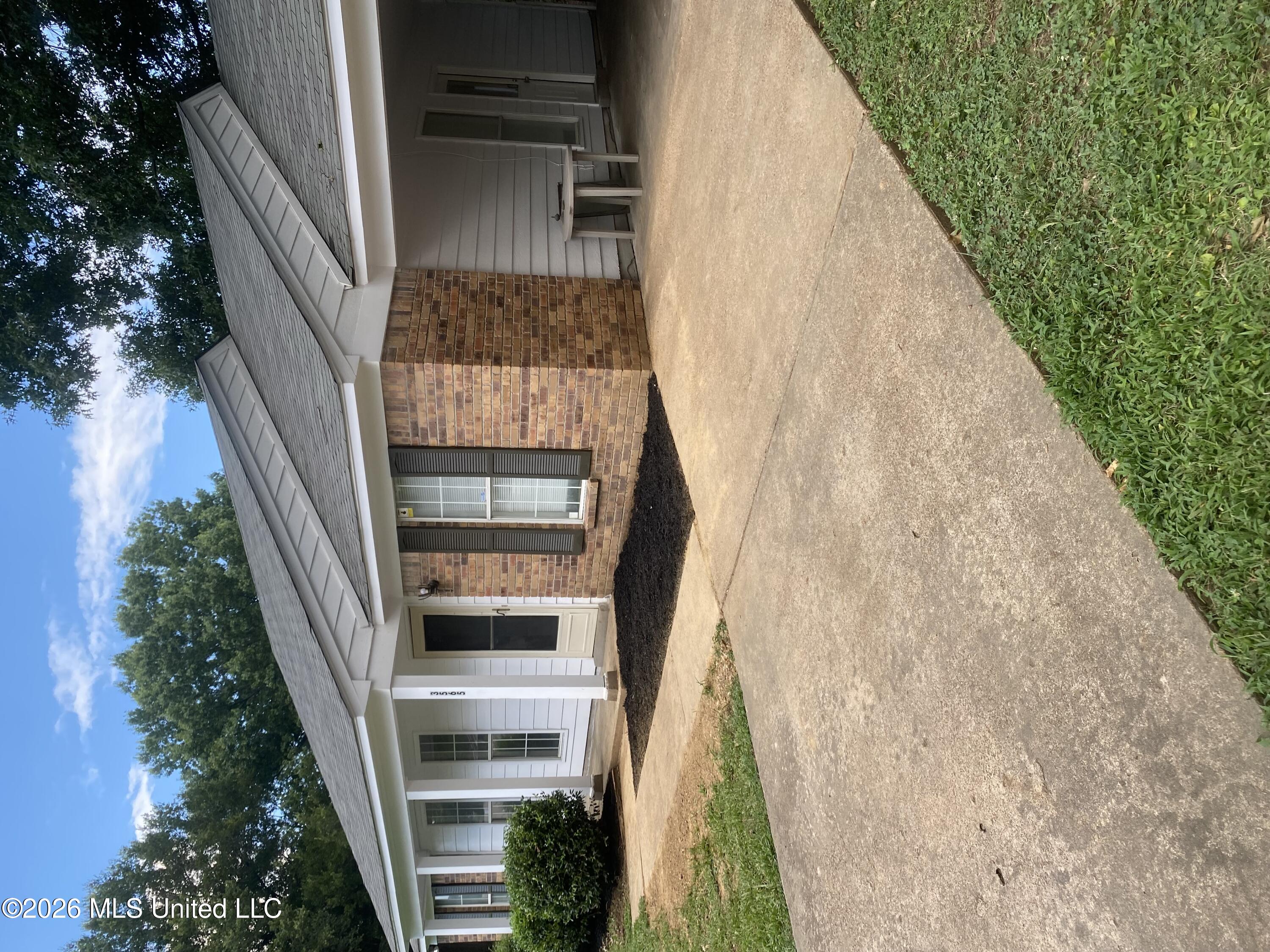 3565 Shadow Oaks Parkway Property Photo 16