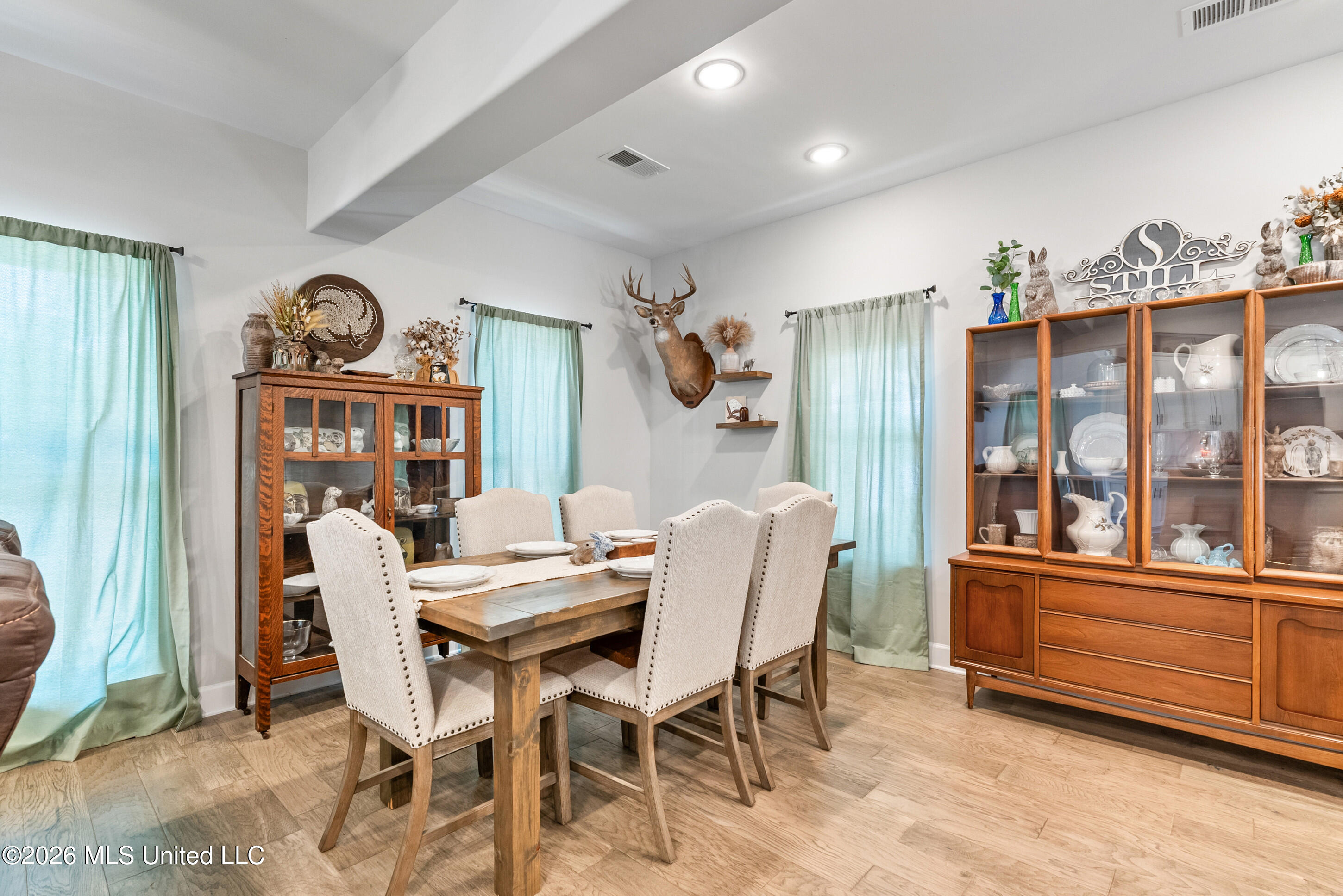 94 Walsh Road Property Photo 5