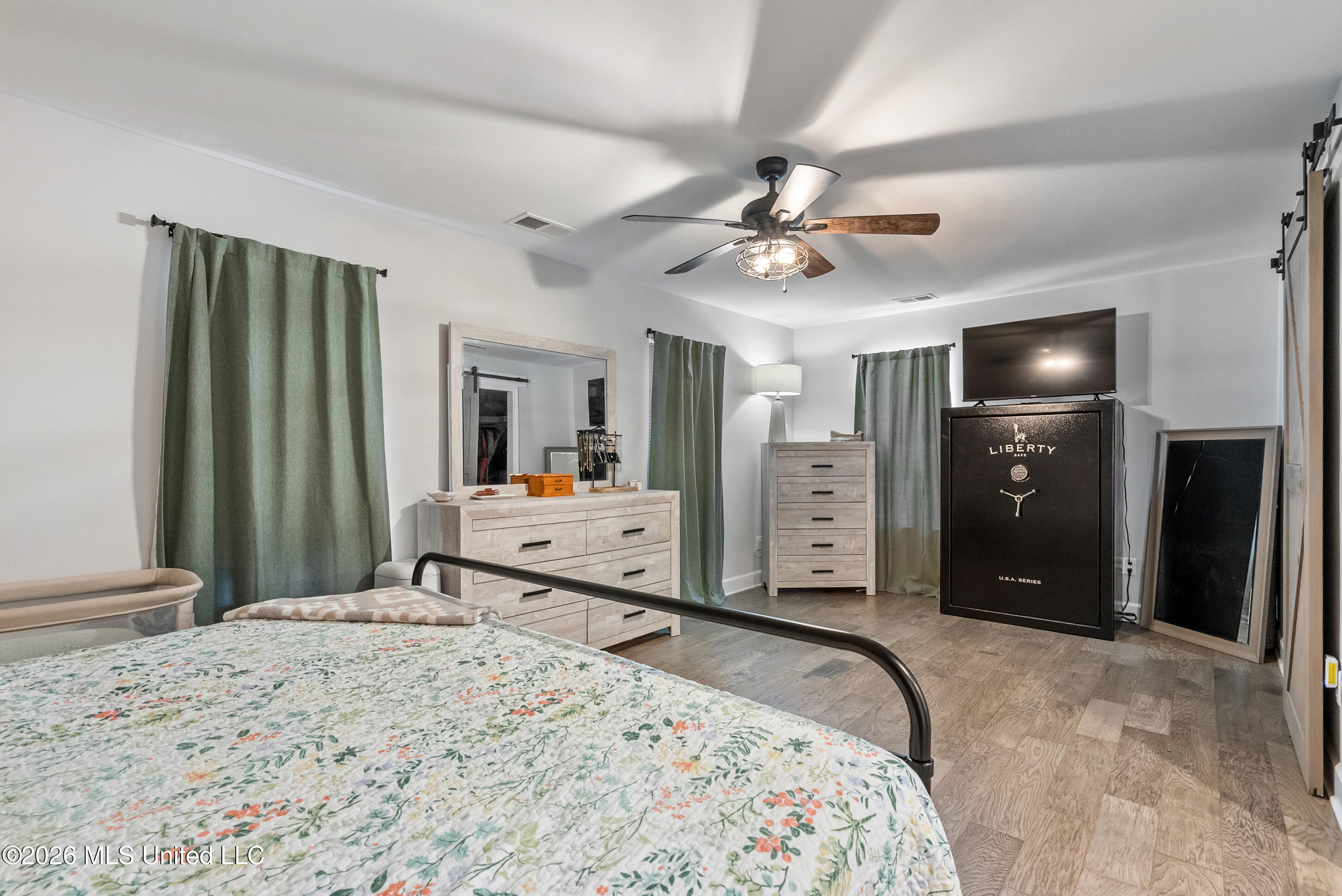94 Walsh Road Property Photo 11