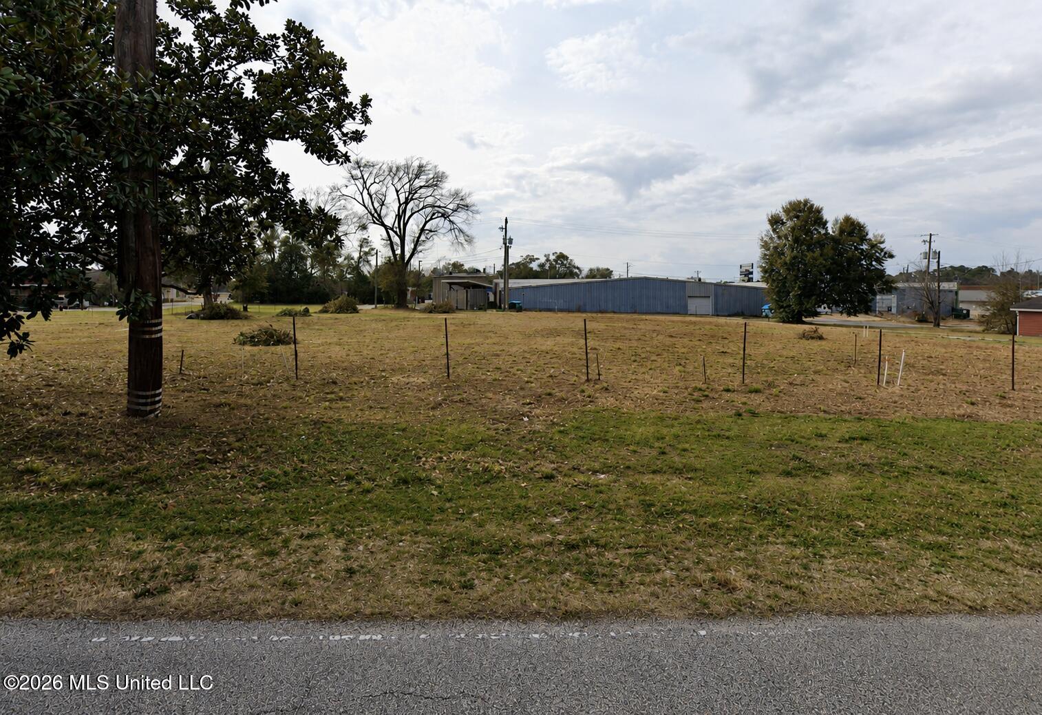 24th Avenue Property Photo 3