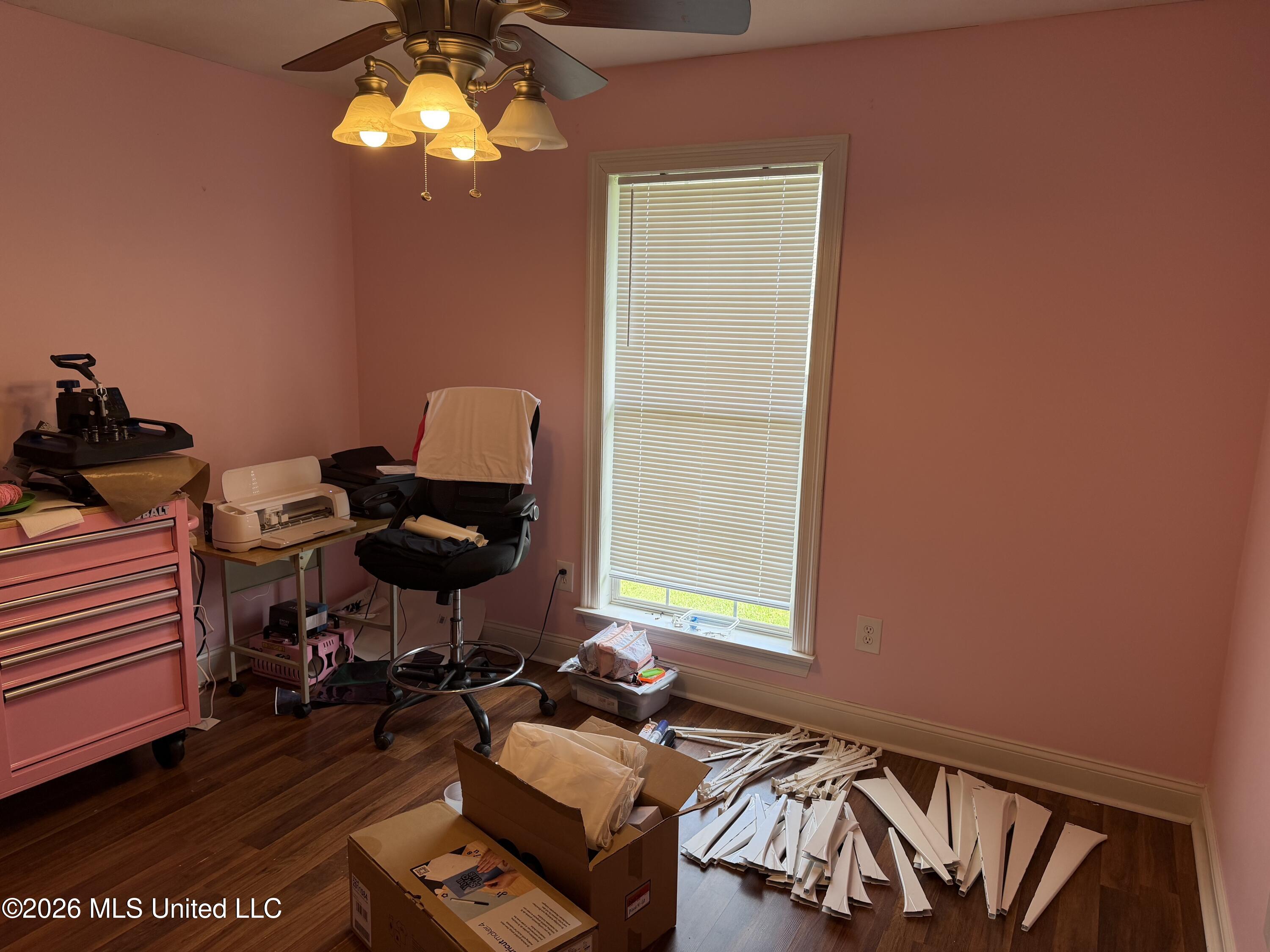 229 Camelot Way Property Photo 14
