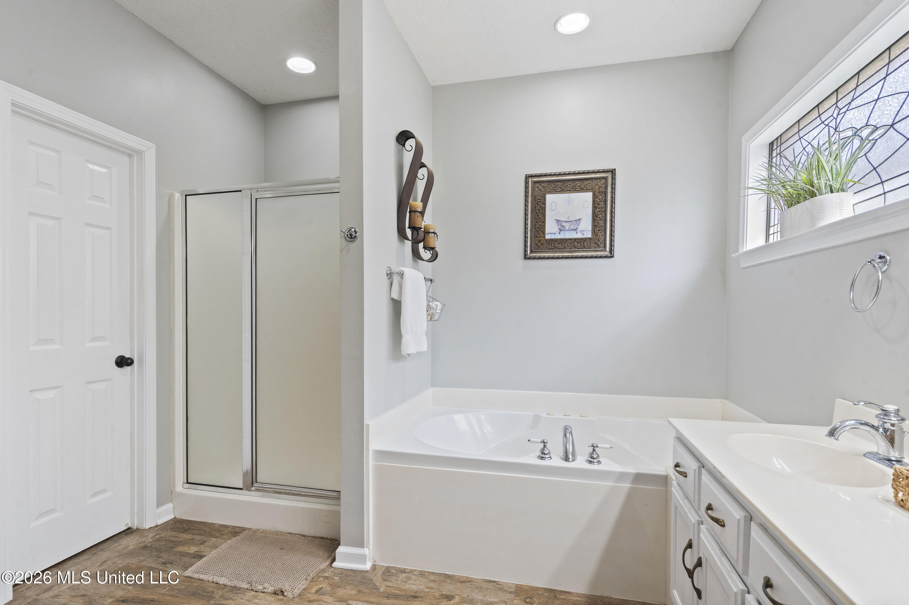 1211 E Cross Creek Drive Property Photo 15
