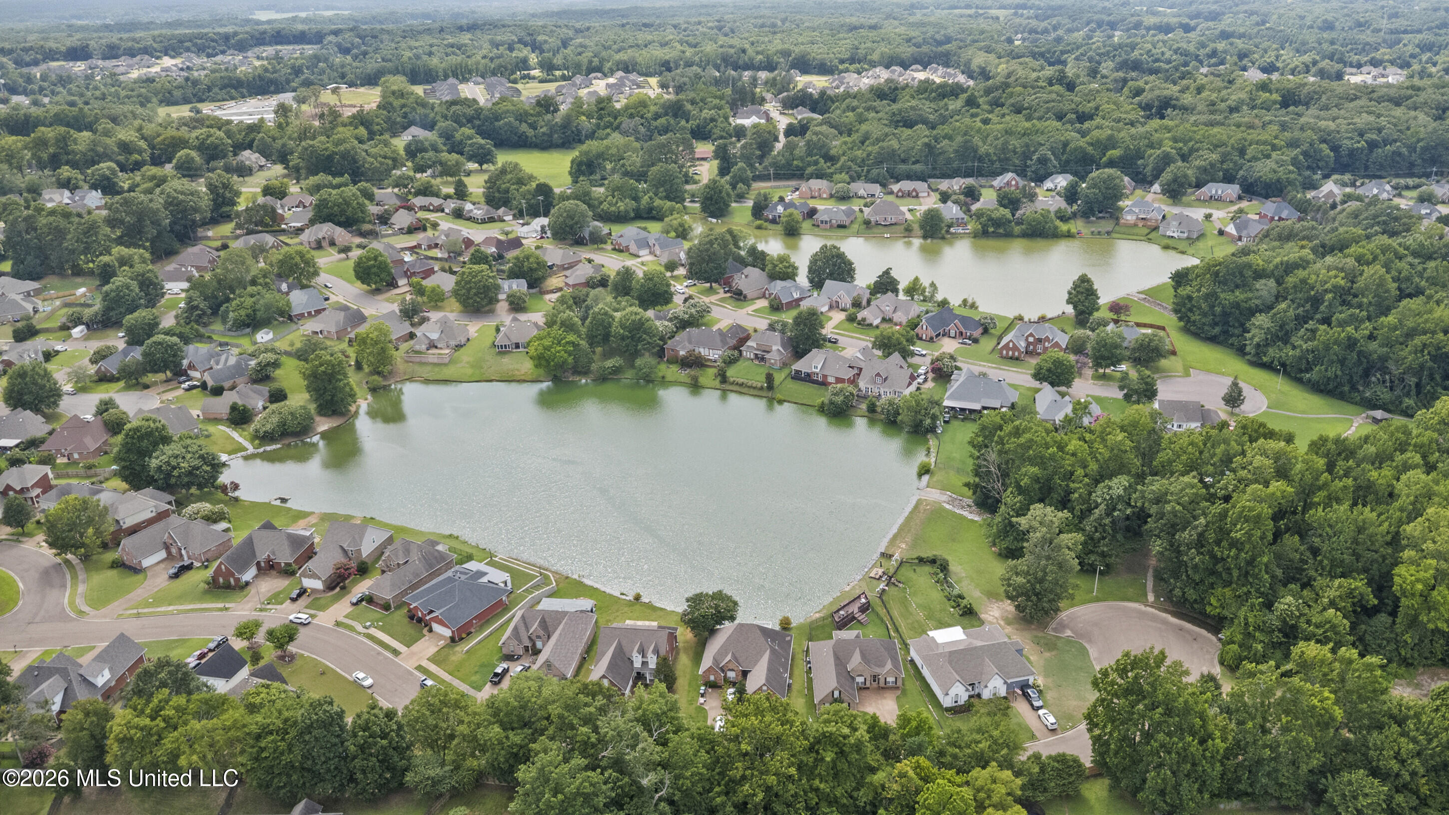 1211 E Cross Creek Drive Property Photo 41